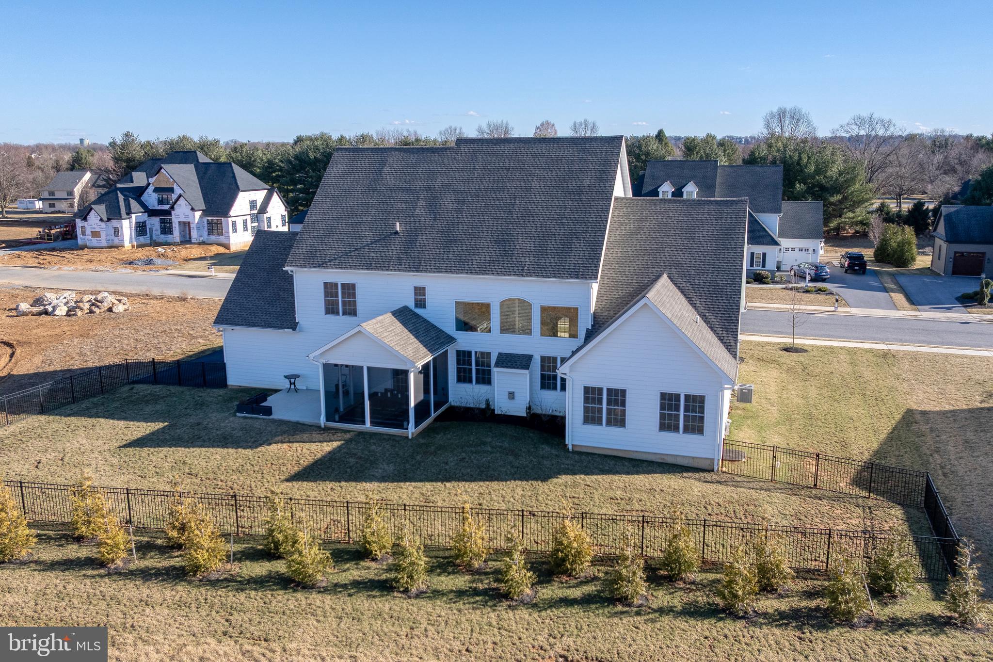 STONEHENGE ESTATES - Residential