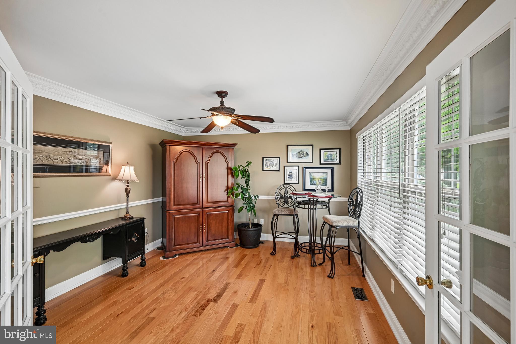 HIDDEN OAKS - Residential