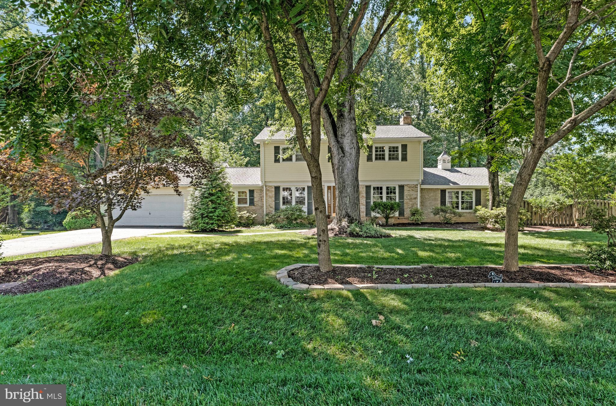 VALEWOOD MANOR - Residential