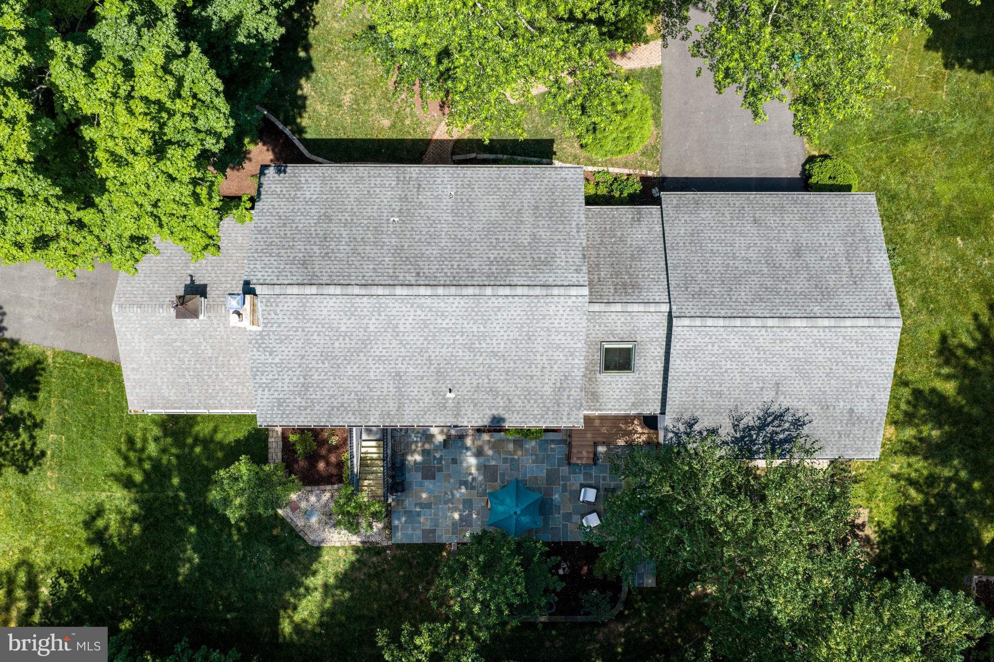 VALEWOOD MANOR - Residential