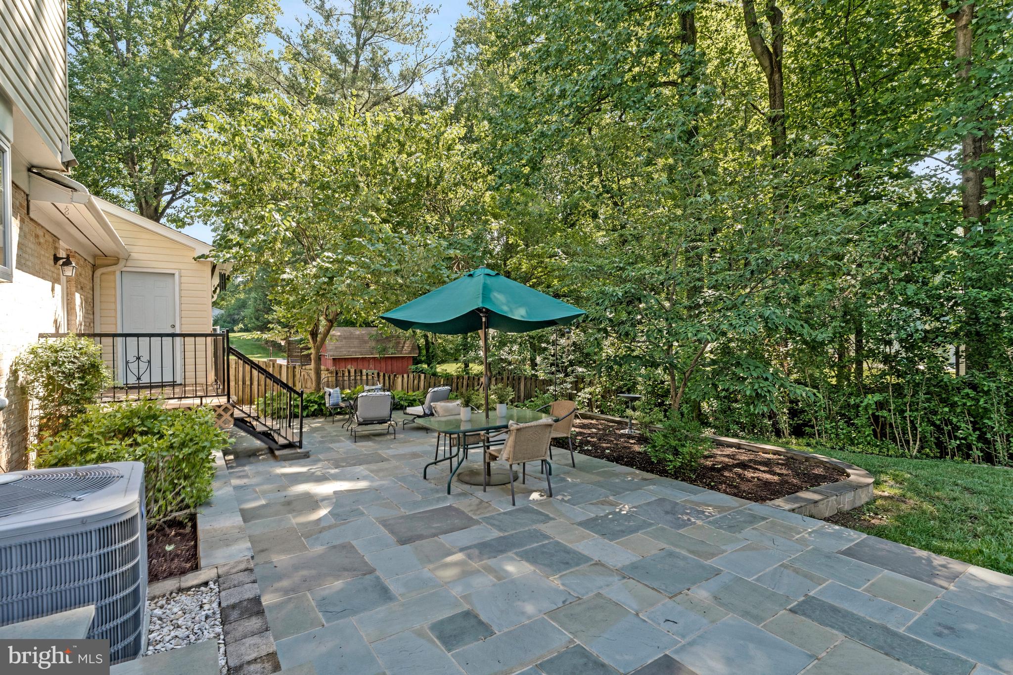 VALEWOOD MANOR - Residential