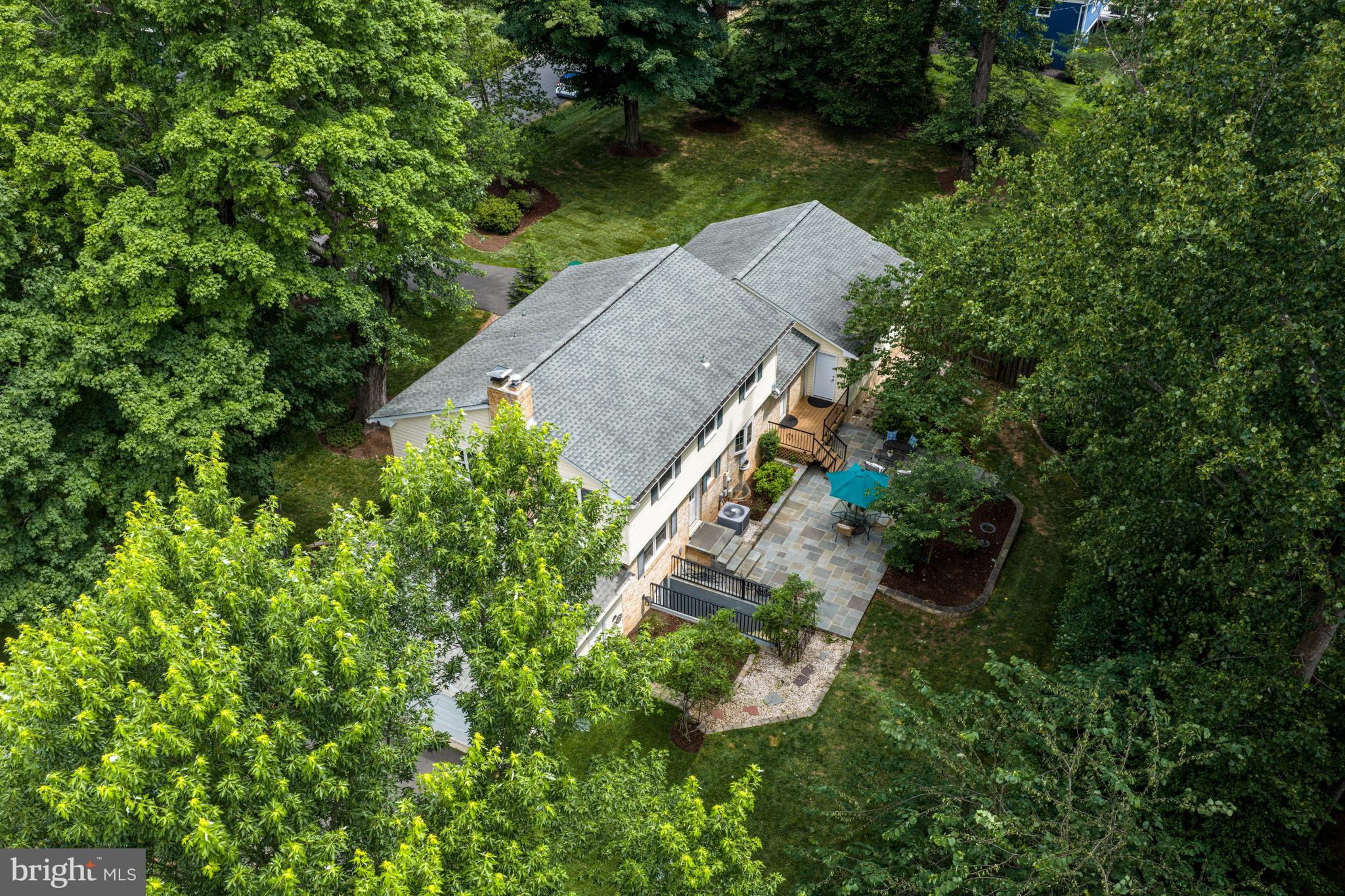 VALEWOOD MANOR - Residential