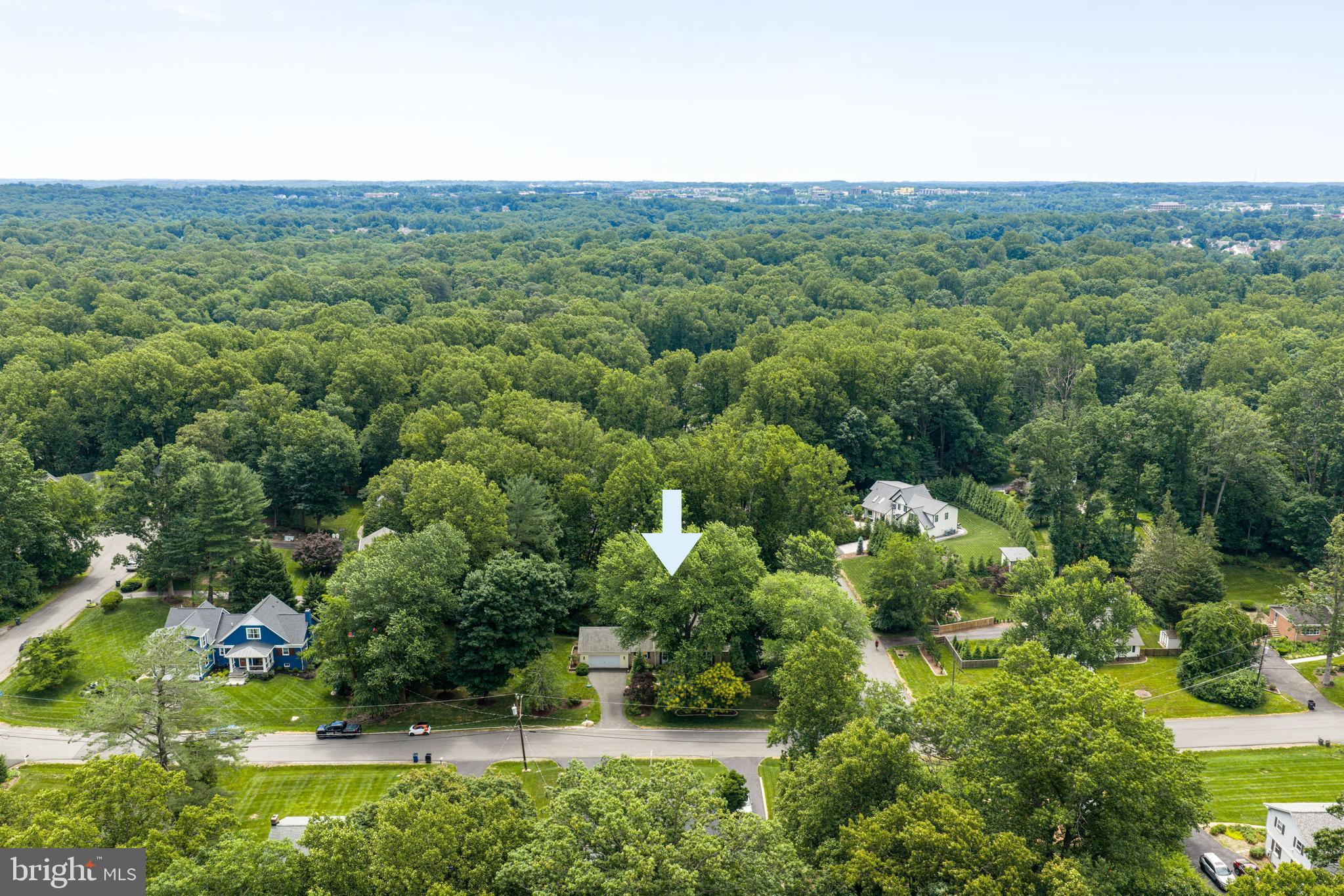 VALEWOOD MANOR - Residential