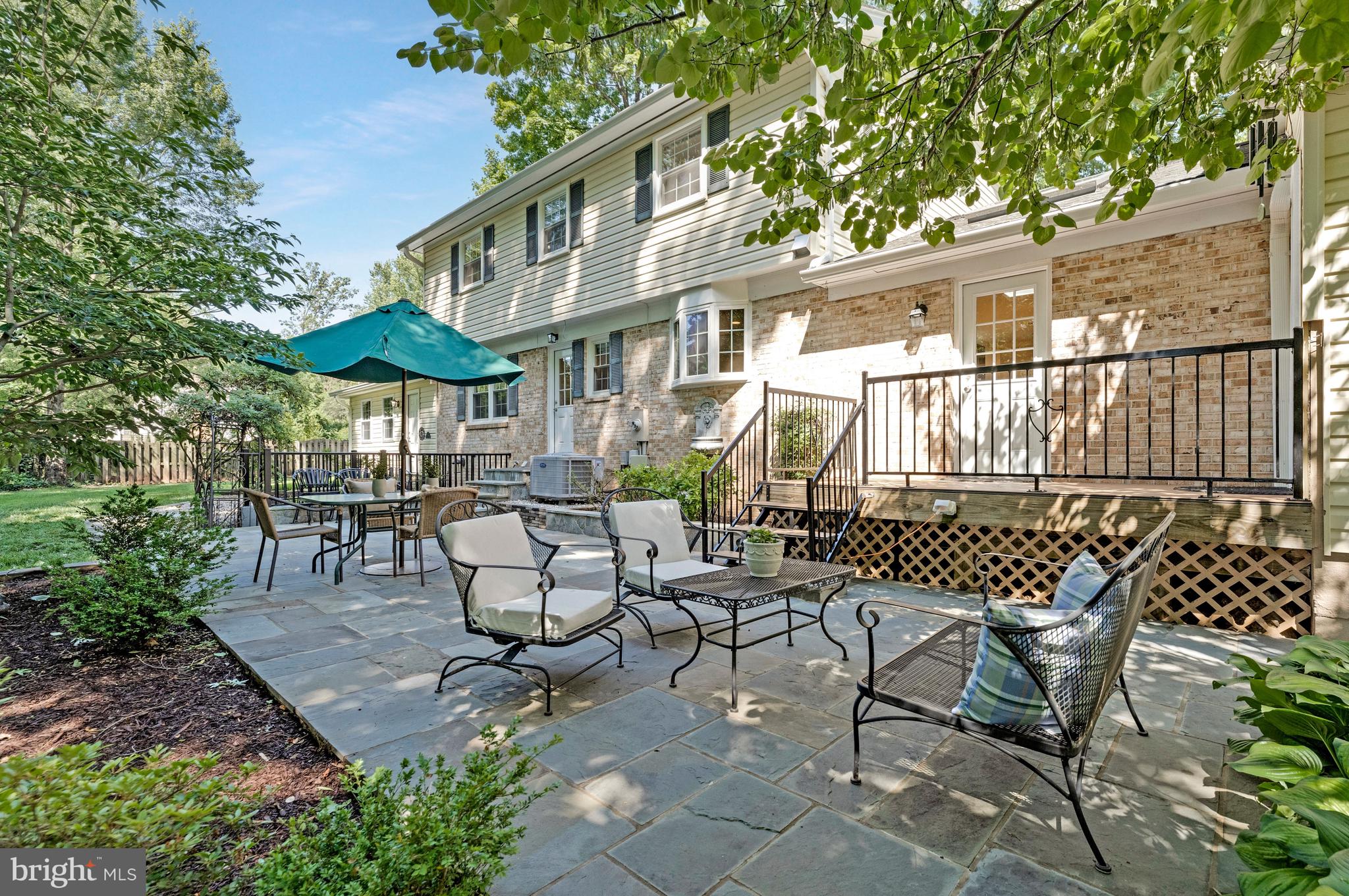 VALEWOOD MANOR - Residential
