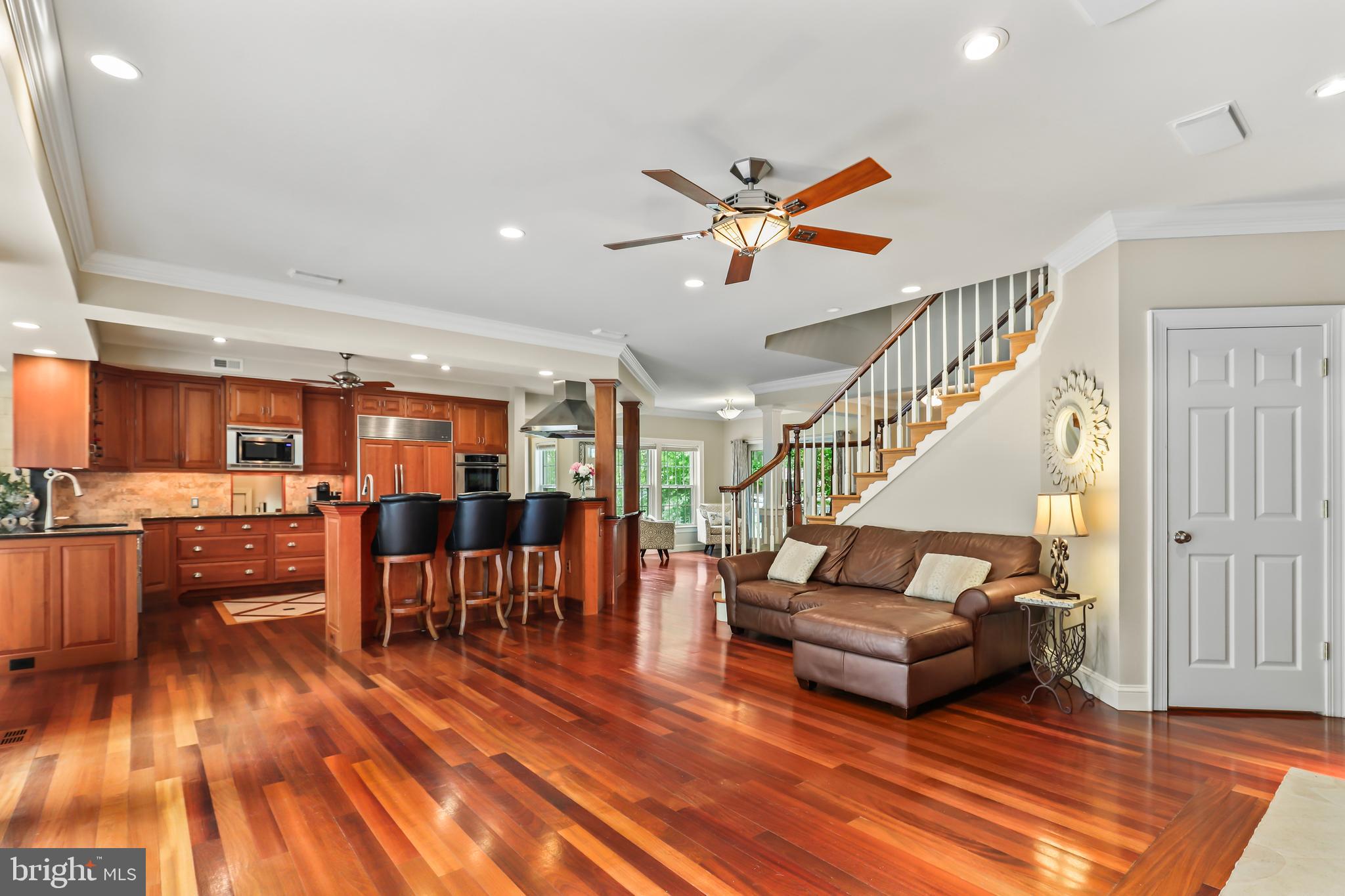 PLYMOUTH HAVEN - Residential