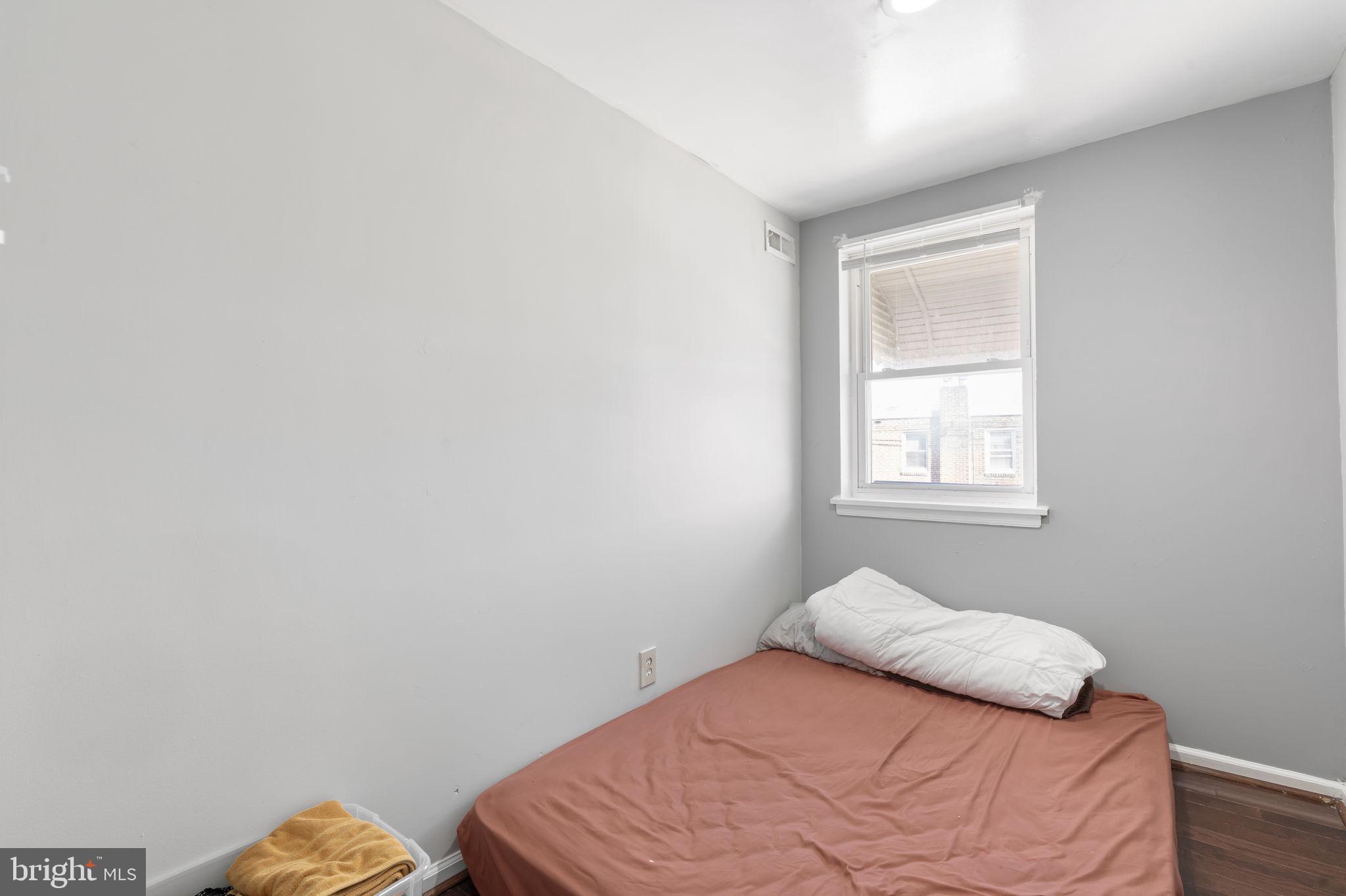PHILADELPHIA (SOUTH) - Residential