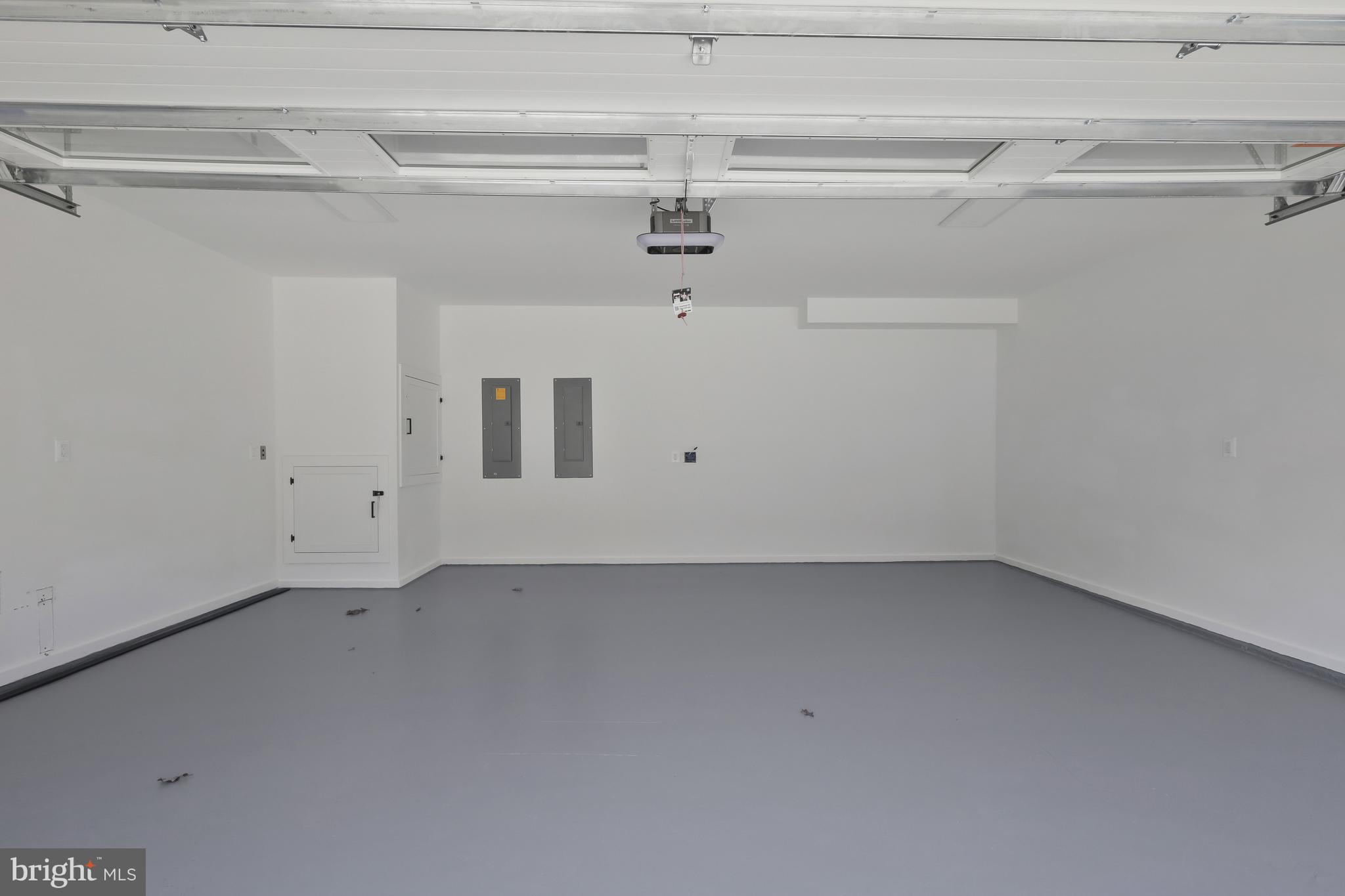 WAKEFIELD FOREST - Residential