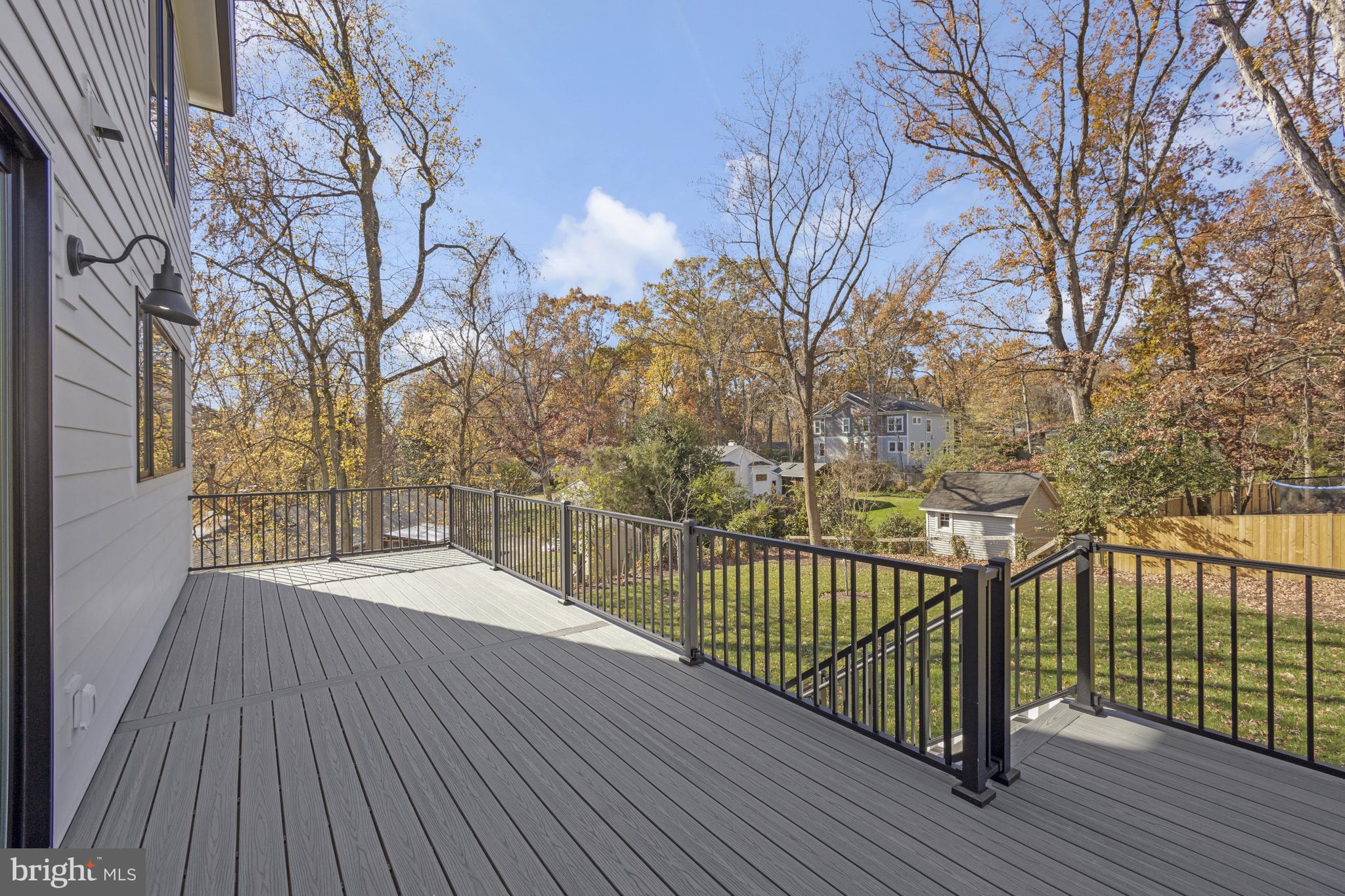 WAKEFIELD FOREST - Residential