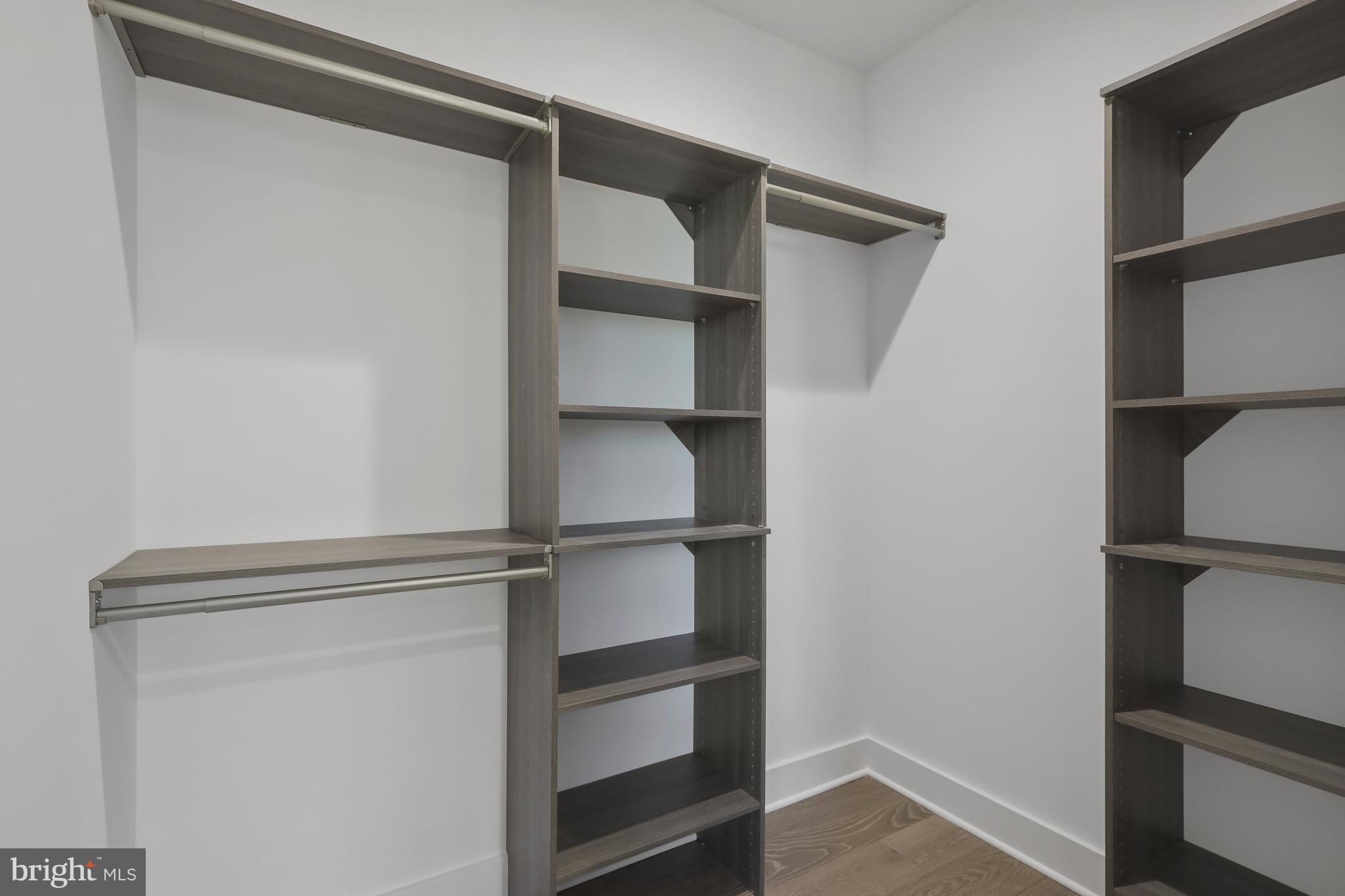WAKEFIELD FOREST - Residential
