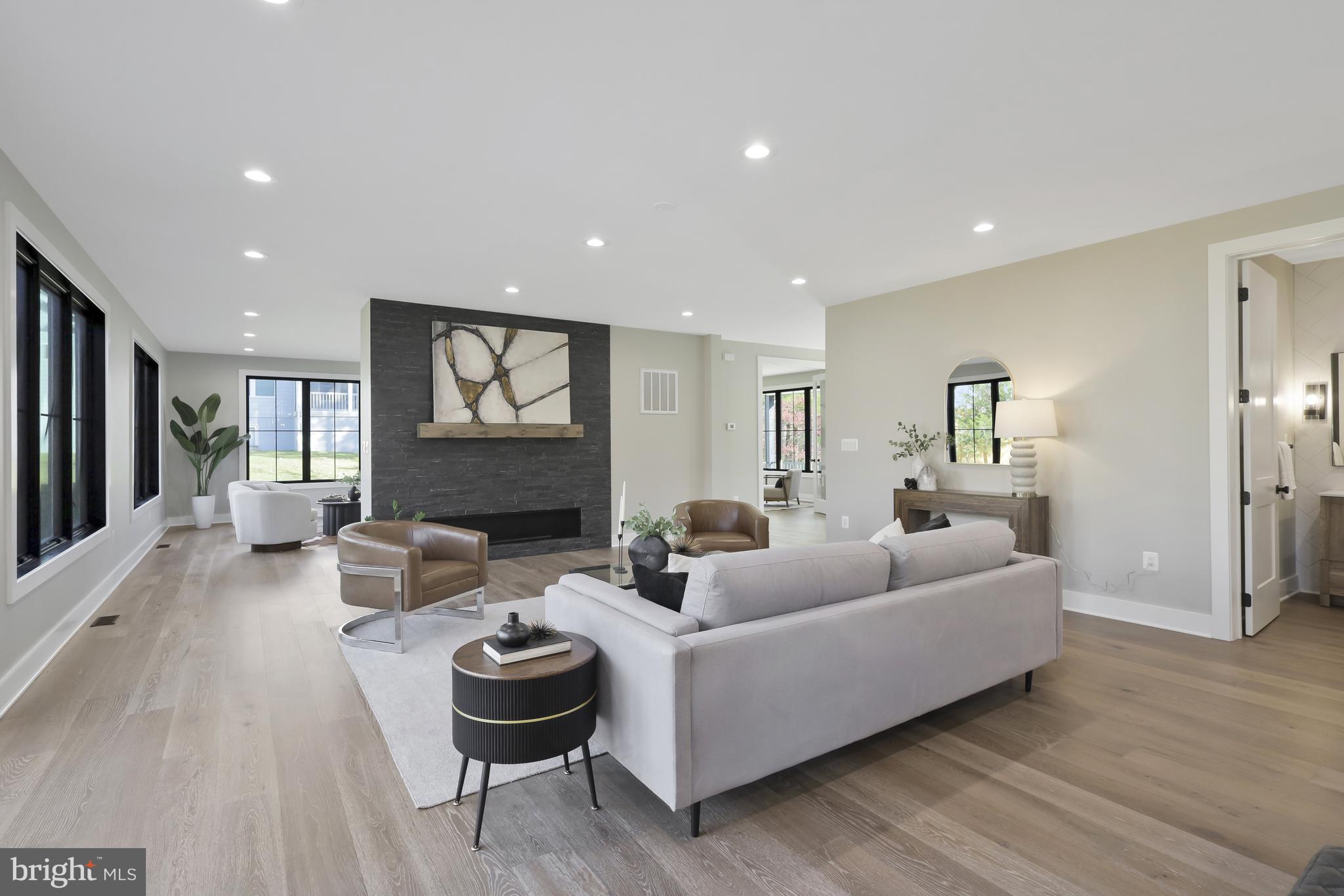 WAKEFIELD FOREST - Residential