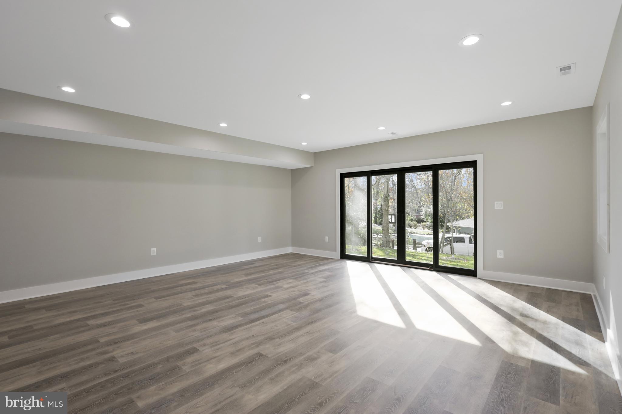 WAKEFIELD FOREST - Residential