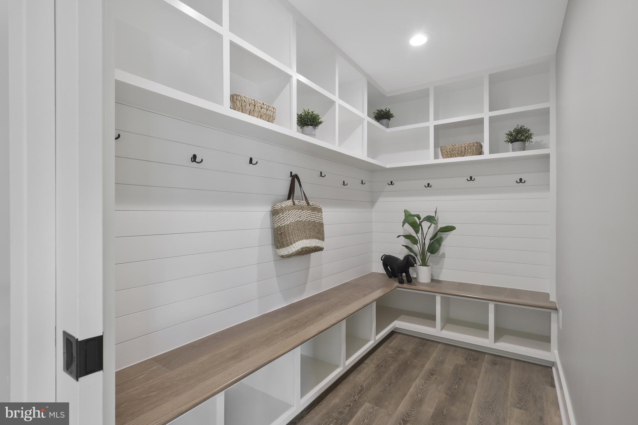 WAKEFIELD FOREST - Residential