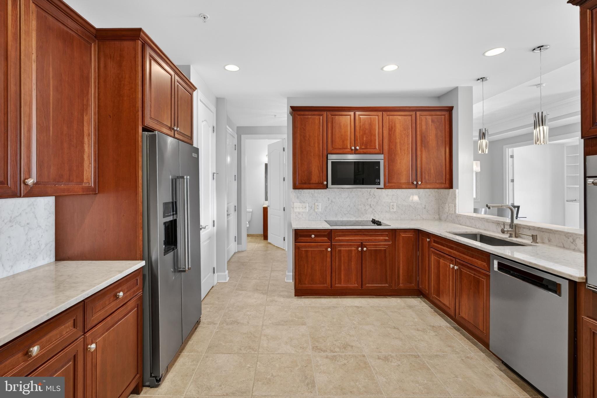 ANNAPOLIS TOWNE CENTRE - Residential