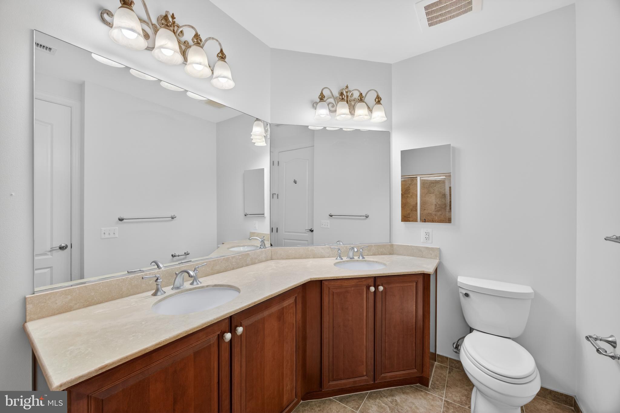 ANNAPOLIS TOWNE CENTRE - Residential