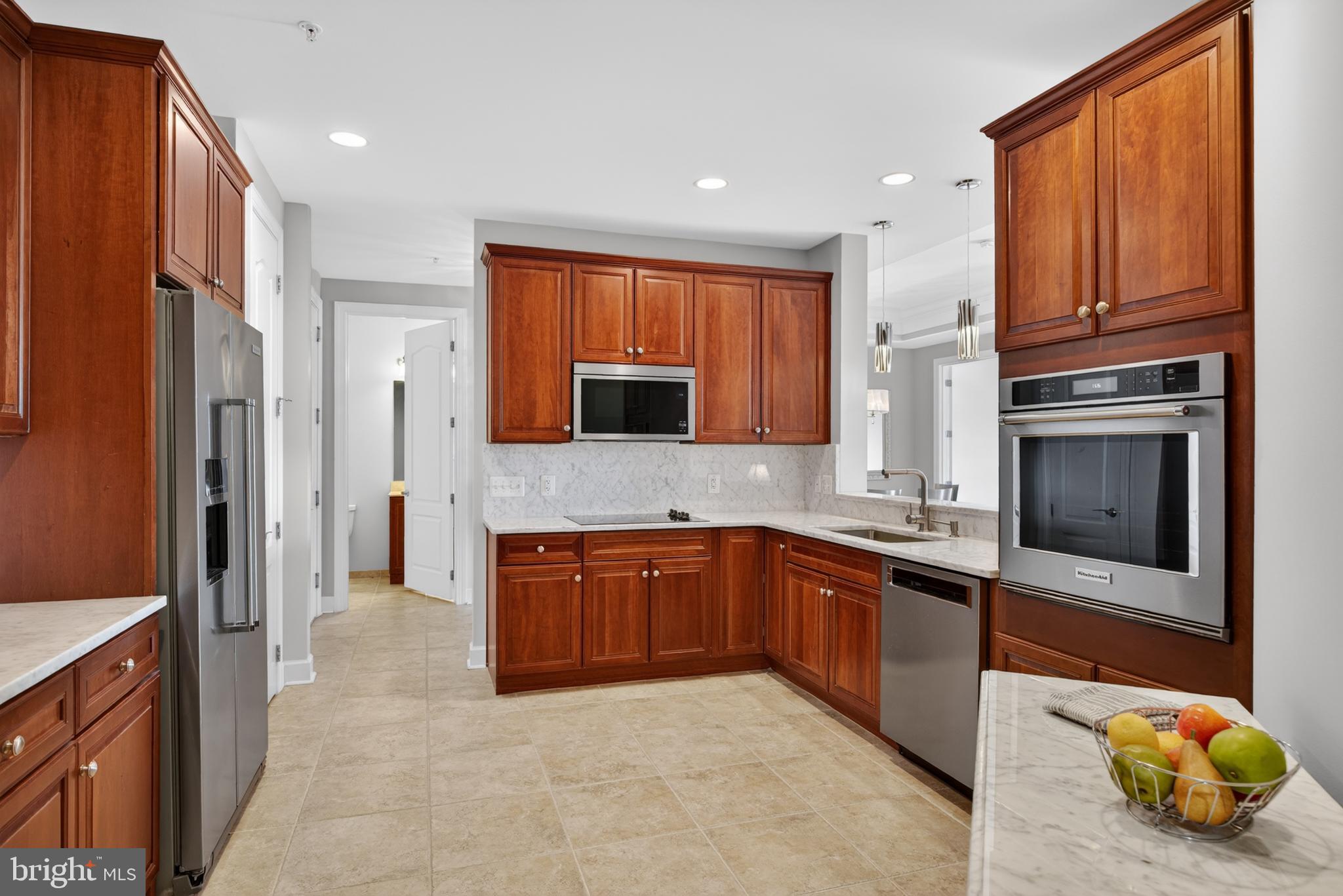 ANNAPOLIS TOWNE CENTRE - Residential