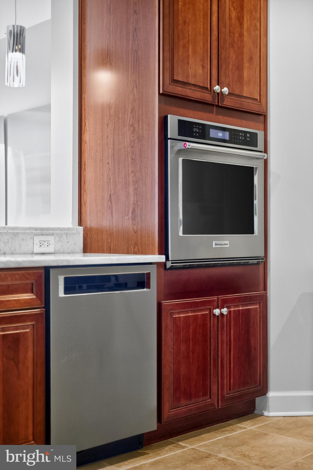 ANNAPOLIS TOWNE CENTRE - Residential