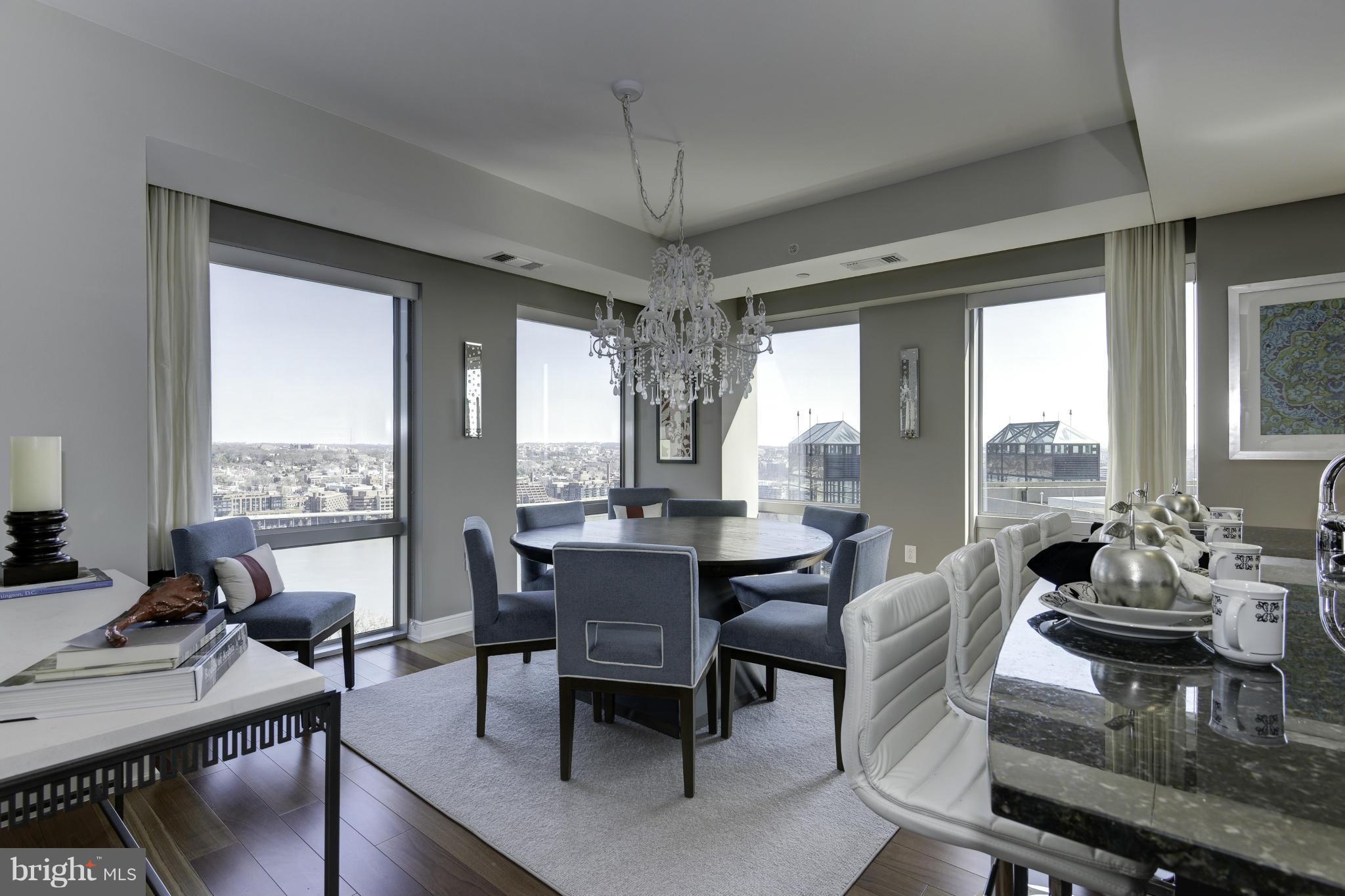 THE WATERVIEW - Residential