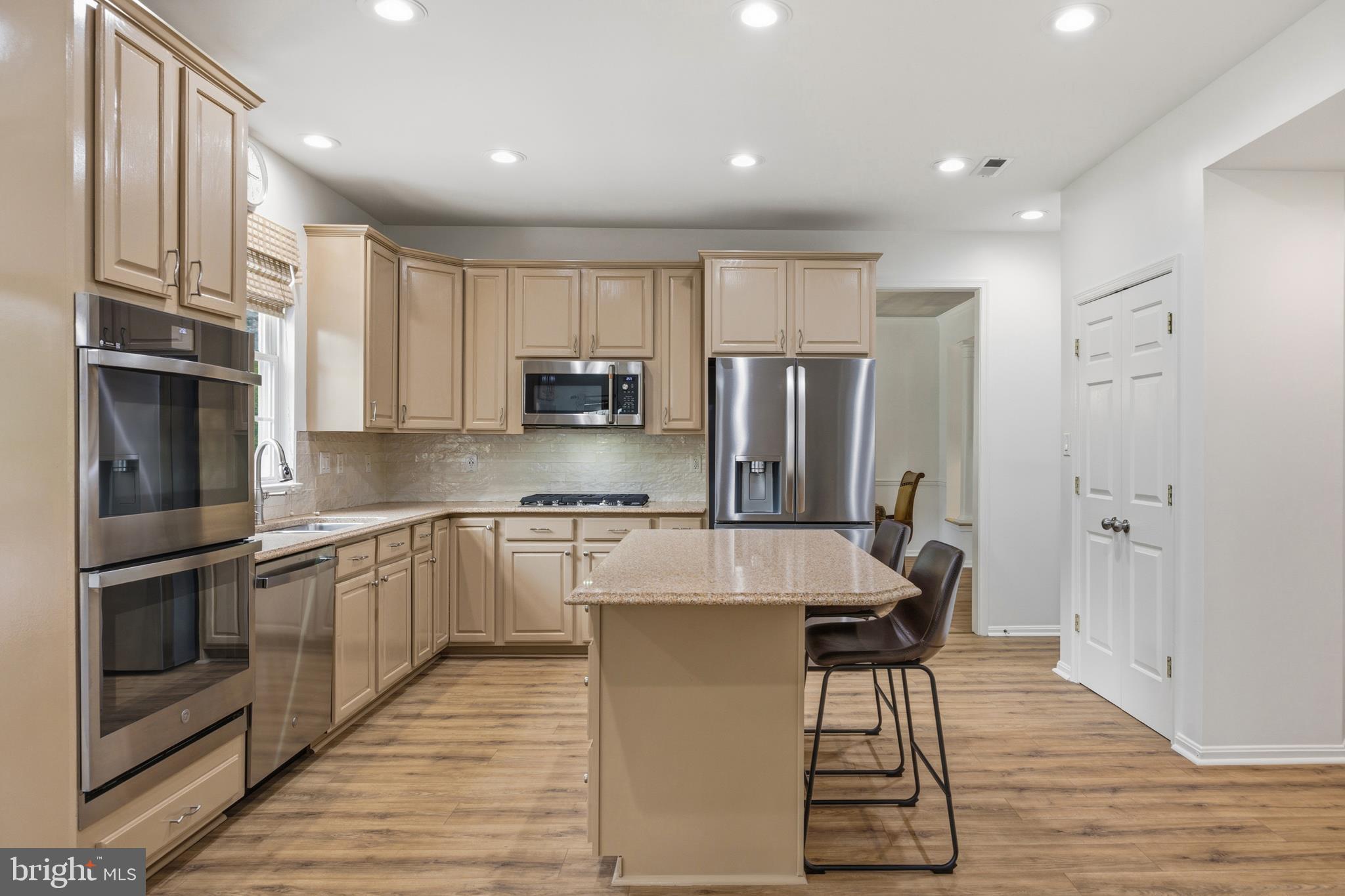 CROFTON VALLEY - Residential