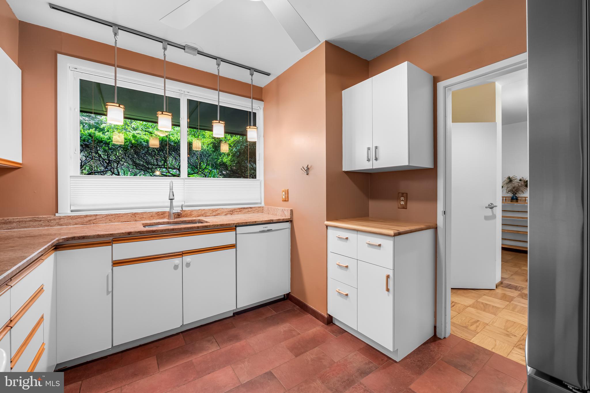 LAKEHURST - Residential
