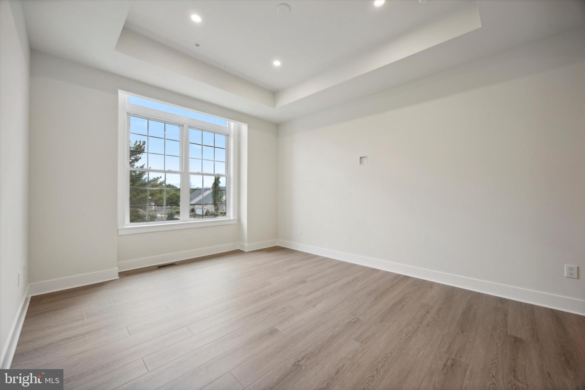 BARCLAY HILL - Residential