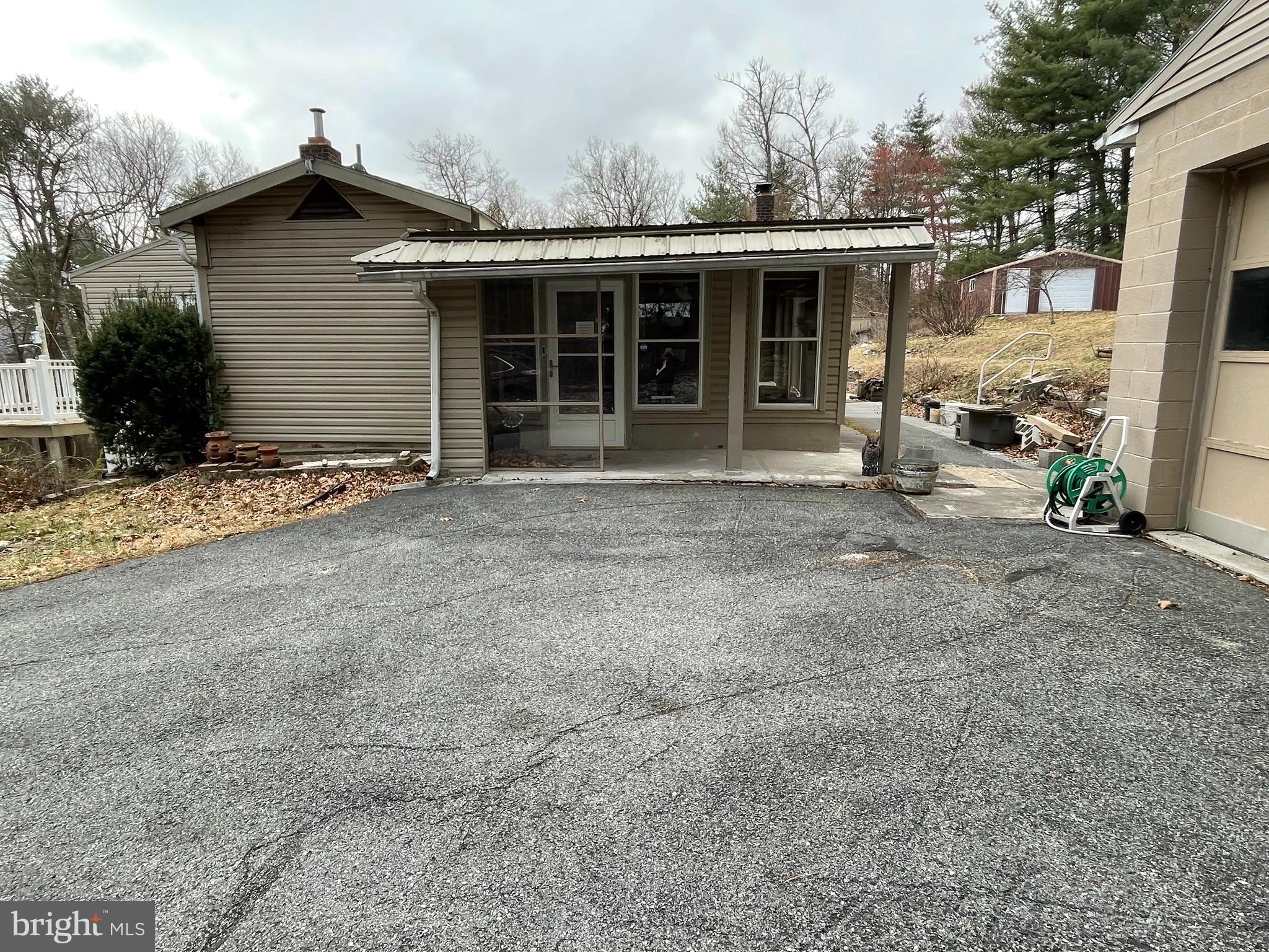 DALE ROAD - Residential