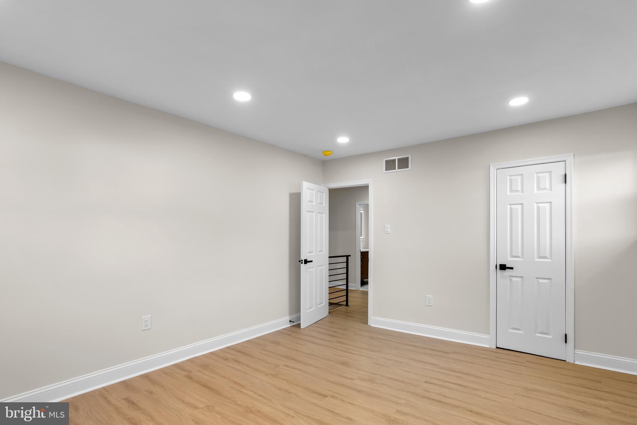 NESHAMINY - Residential