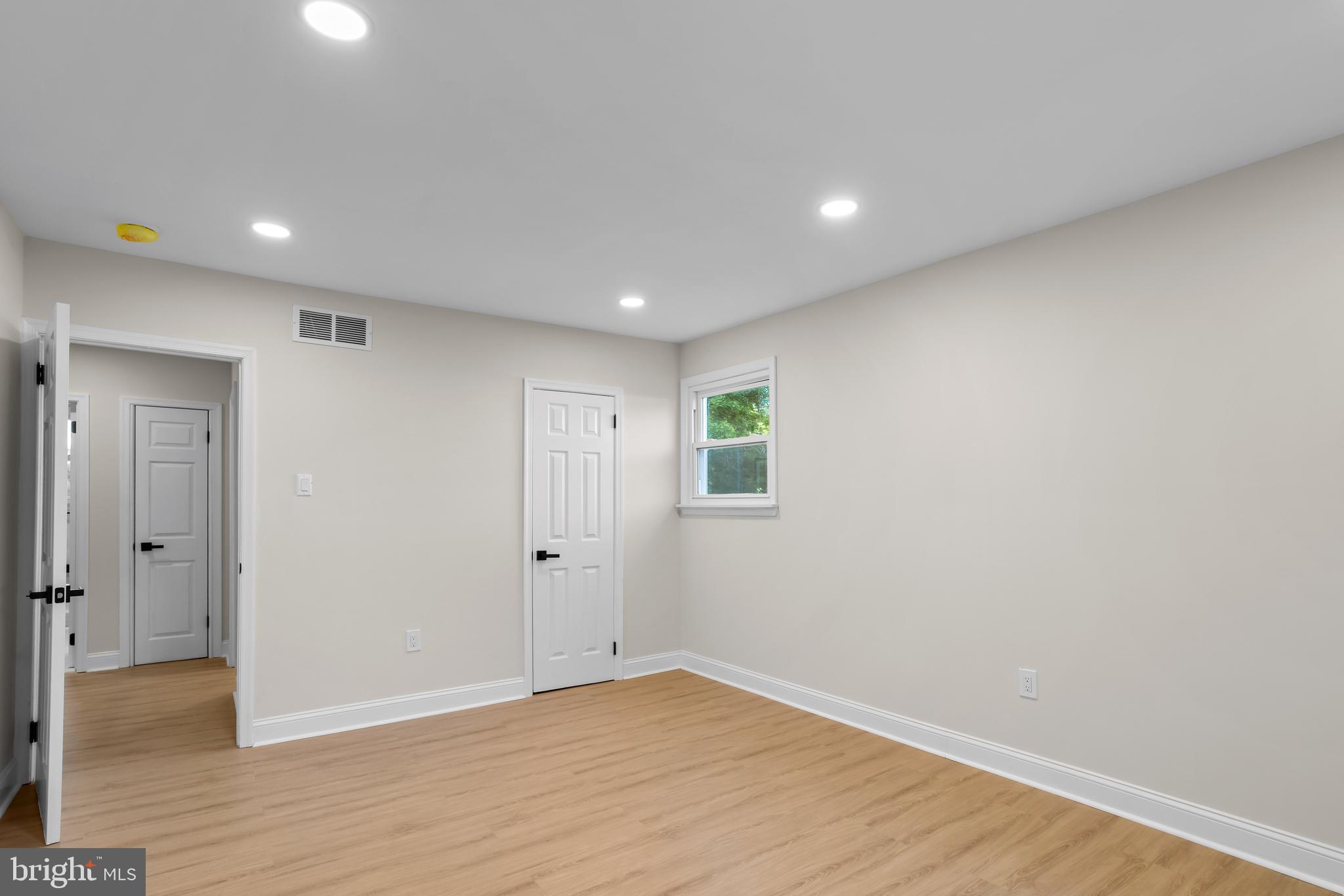 NESHAMINY - Residential