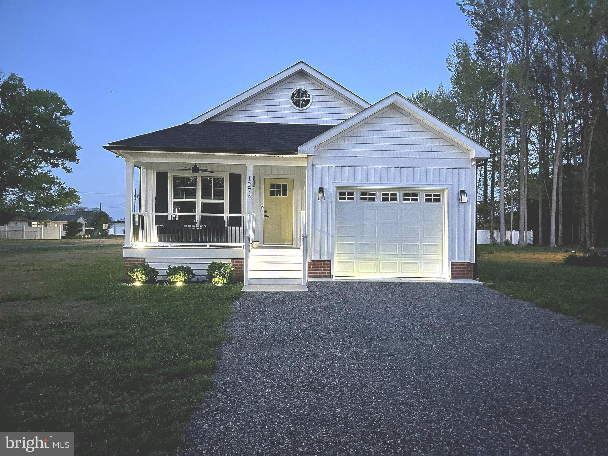 WESTMORELAND SHORES - Residential
