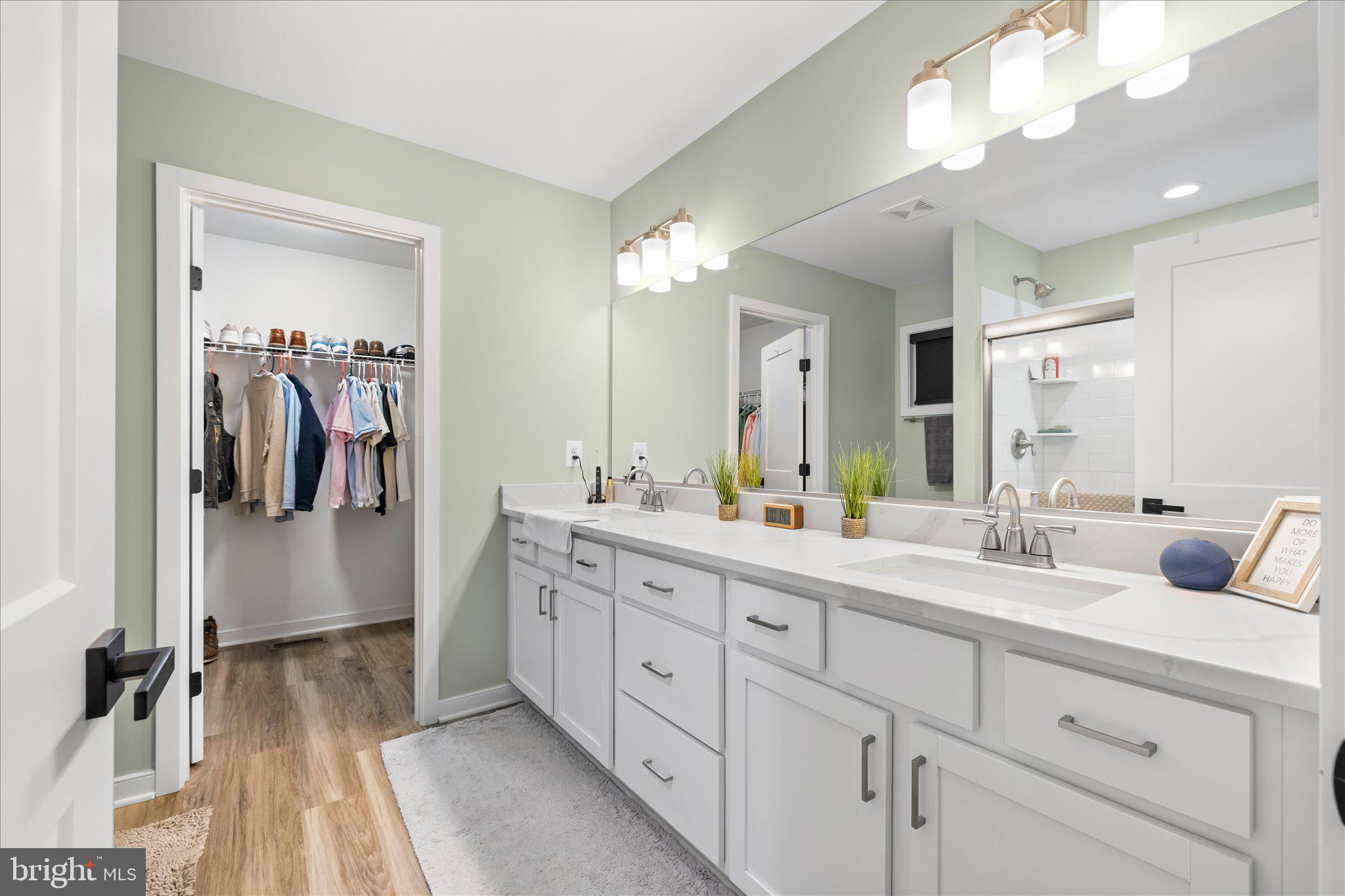 WESTMORELAND SHORES - Residential