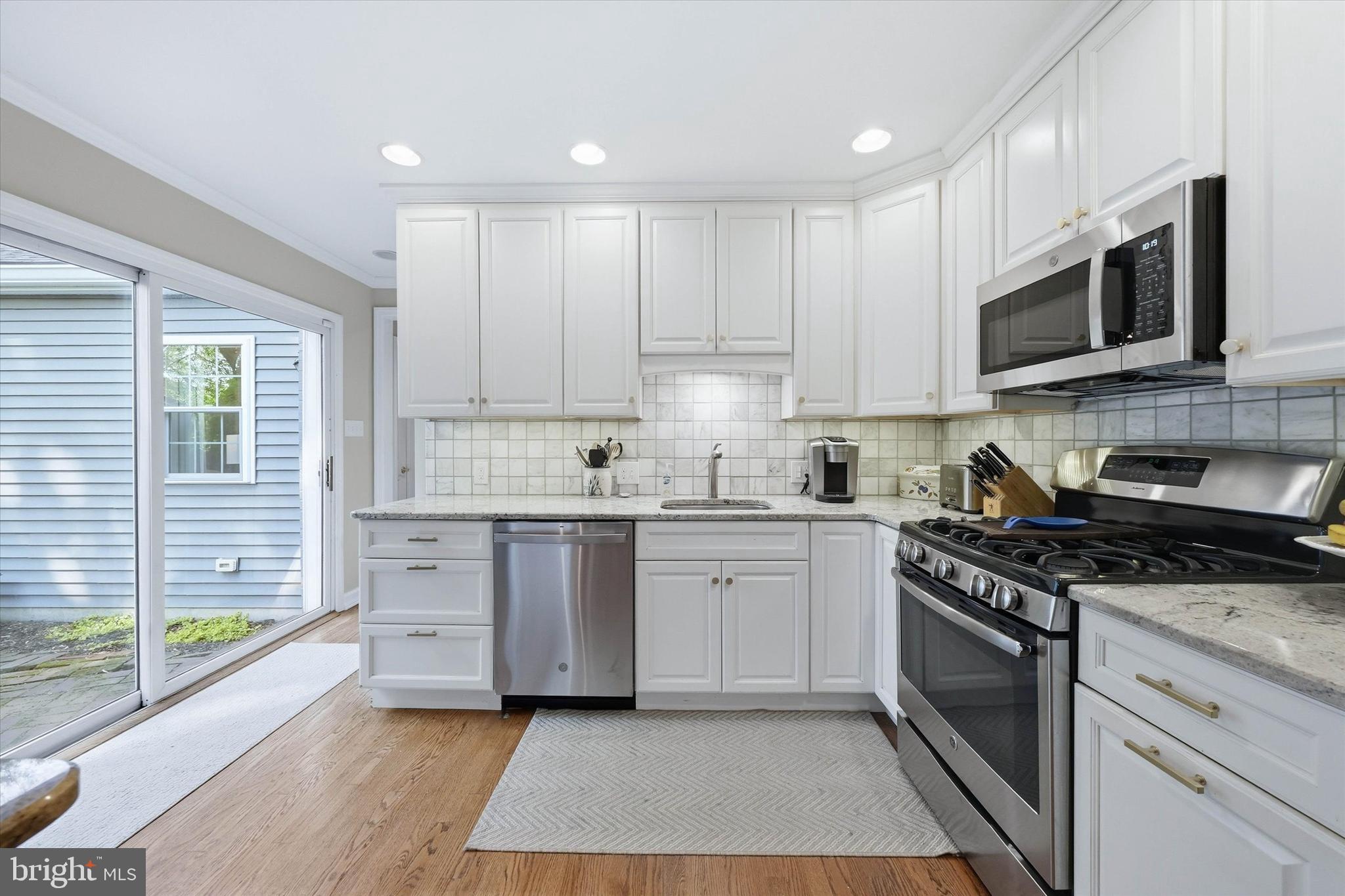 WESTOVER HILLS - Residential