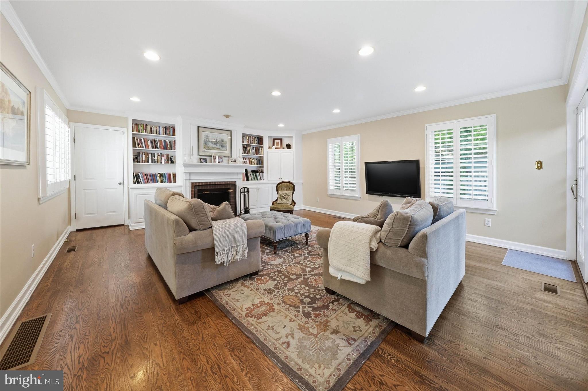 WESTOVER HILLS - Residential