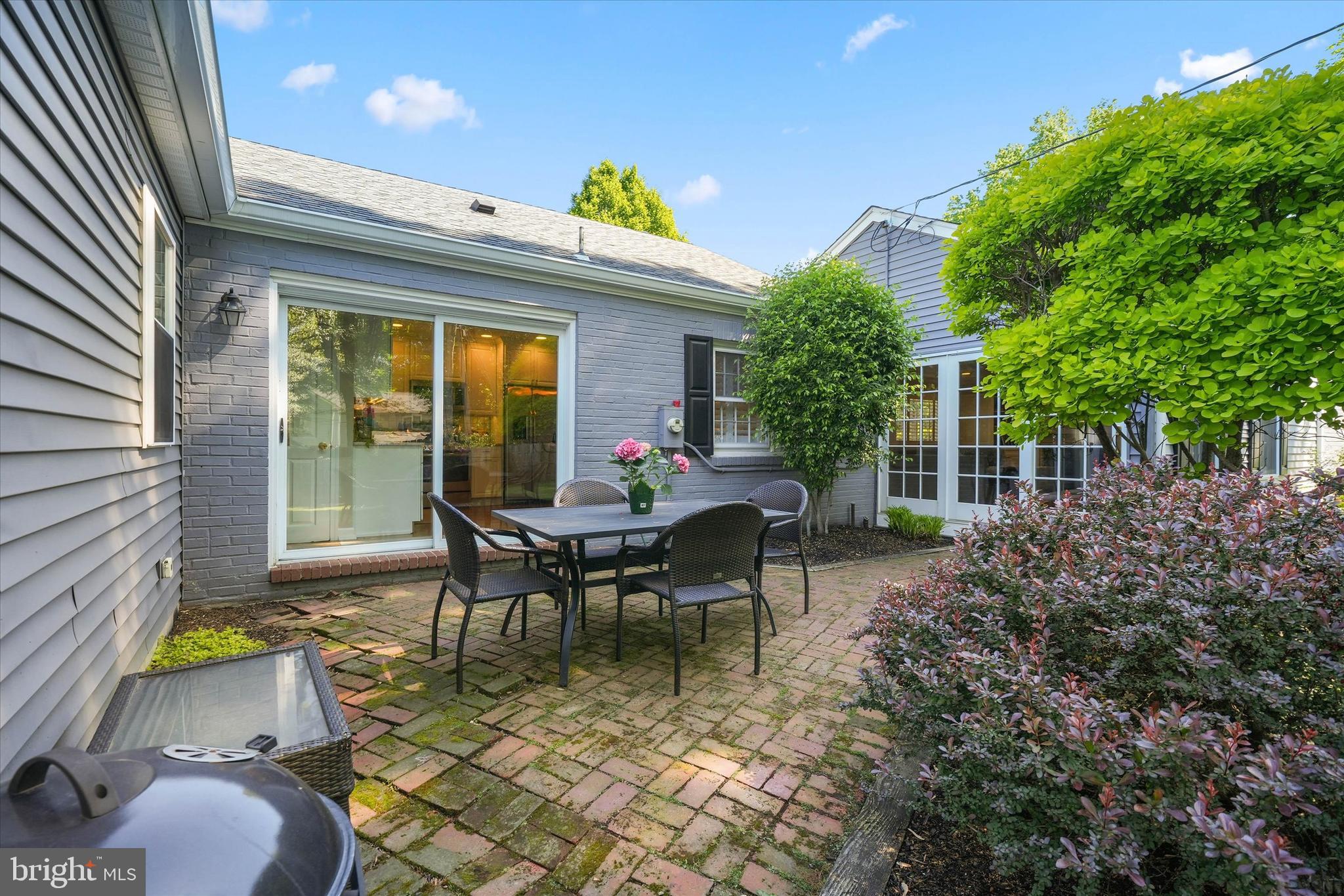 WESTOVER HILLS - Residential