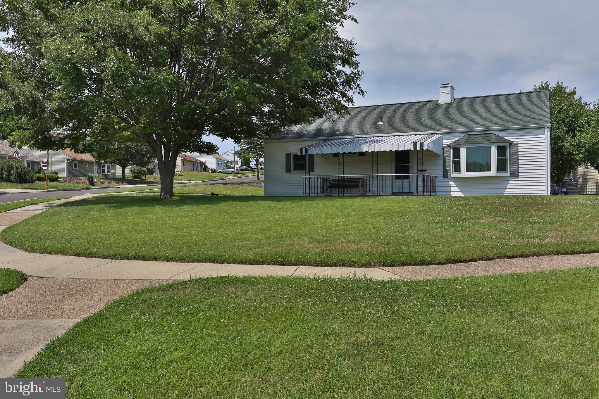 FAIRLESS HILLS - Residential