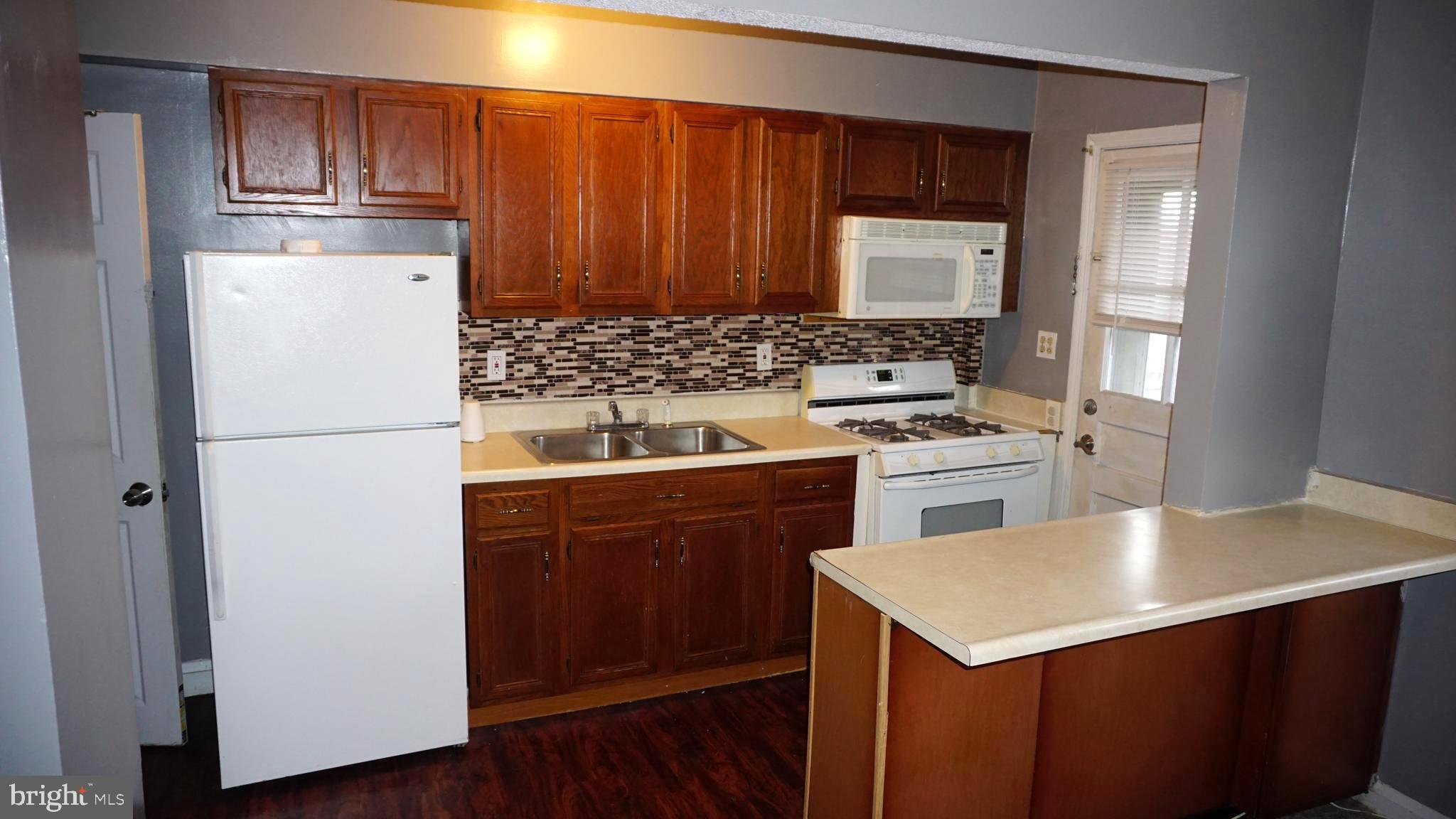 DUNDALK VILLAGE - Residential