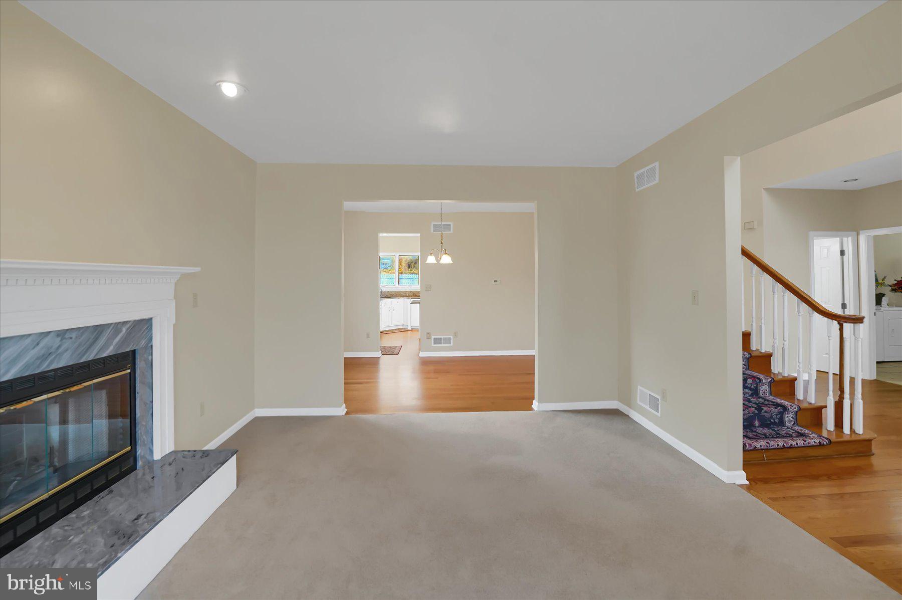 CLOVER HIGHLANDS - Residential