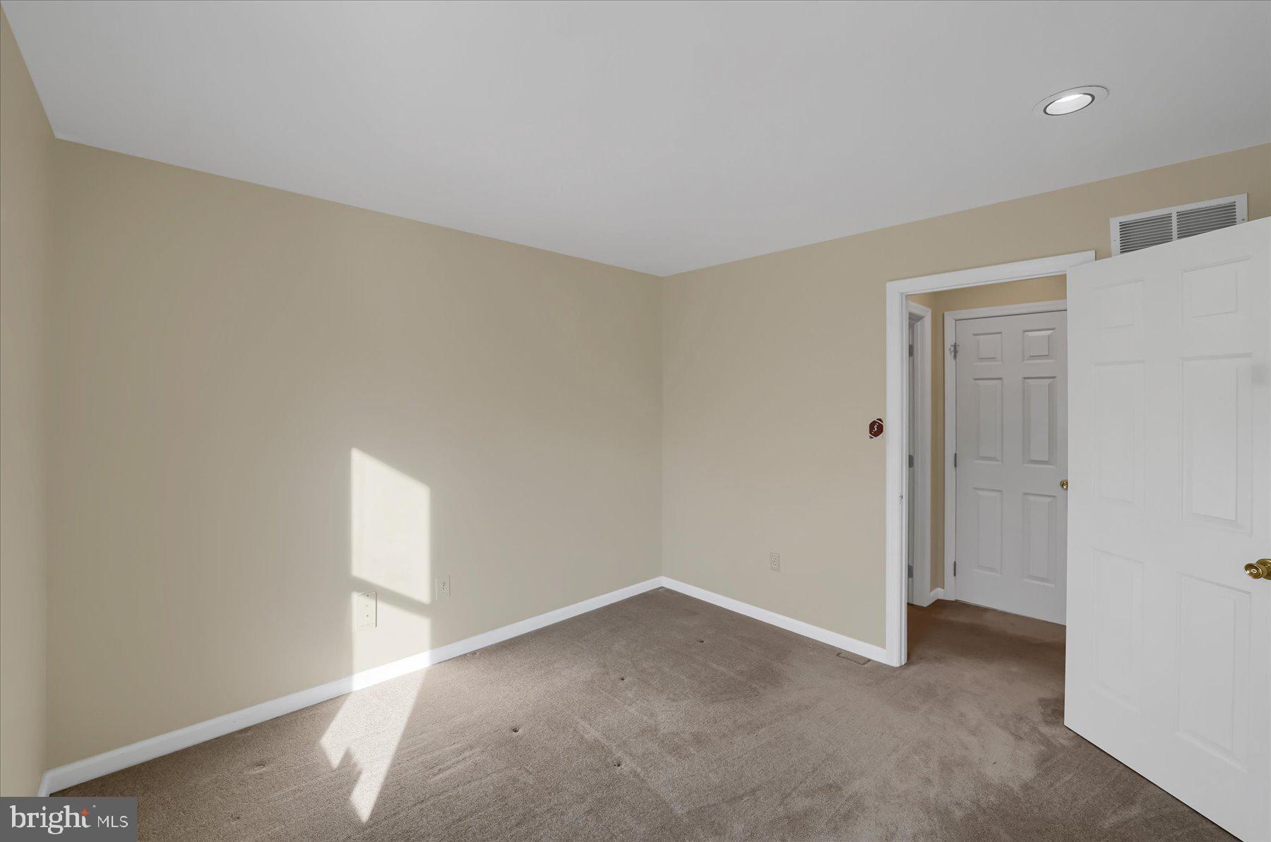 CLOVER HIGHLANDS - Residential