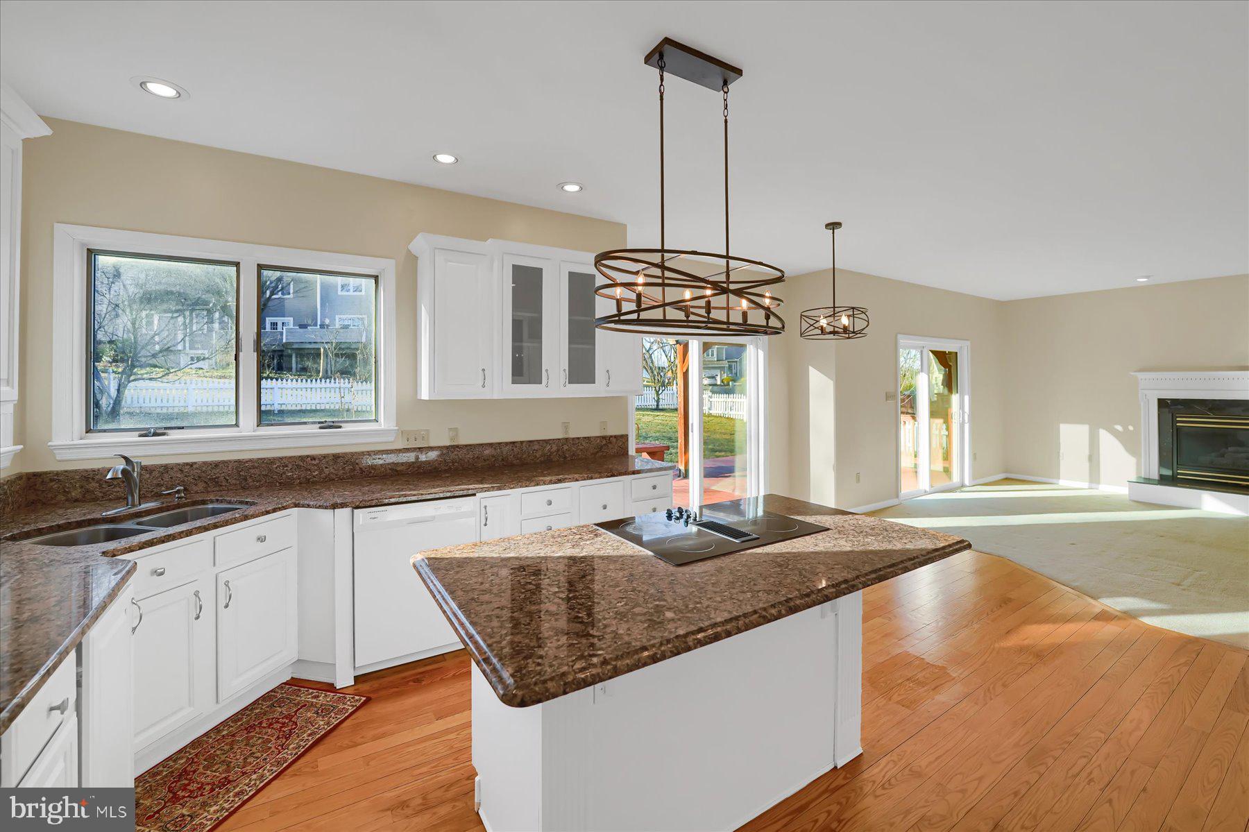 CLOVER HIGHLANDS - Residential