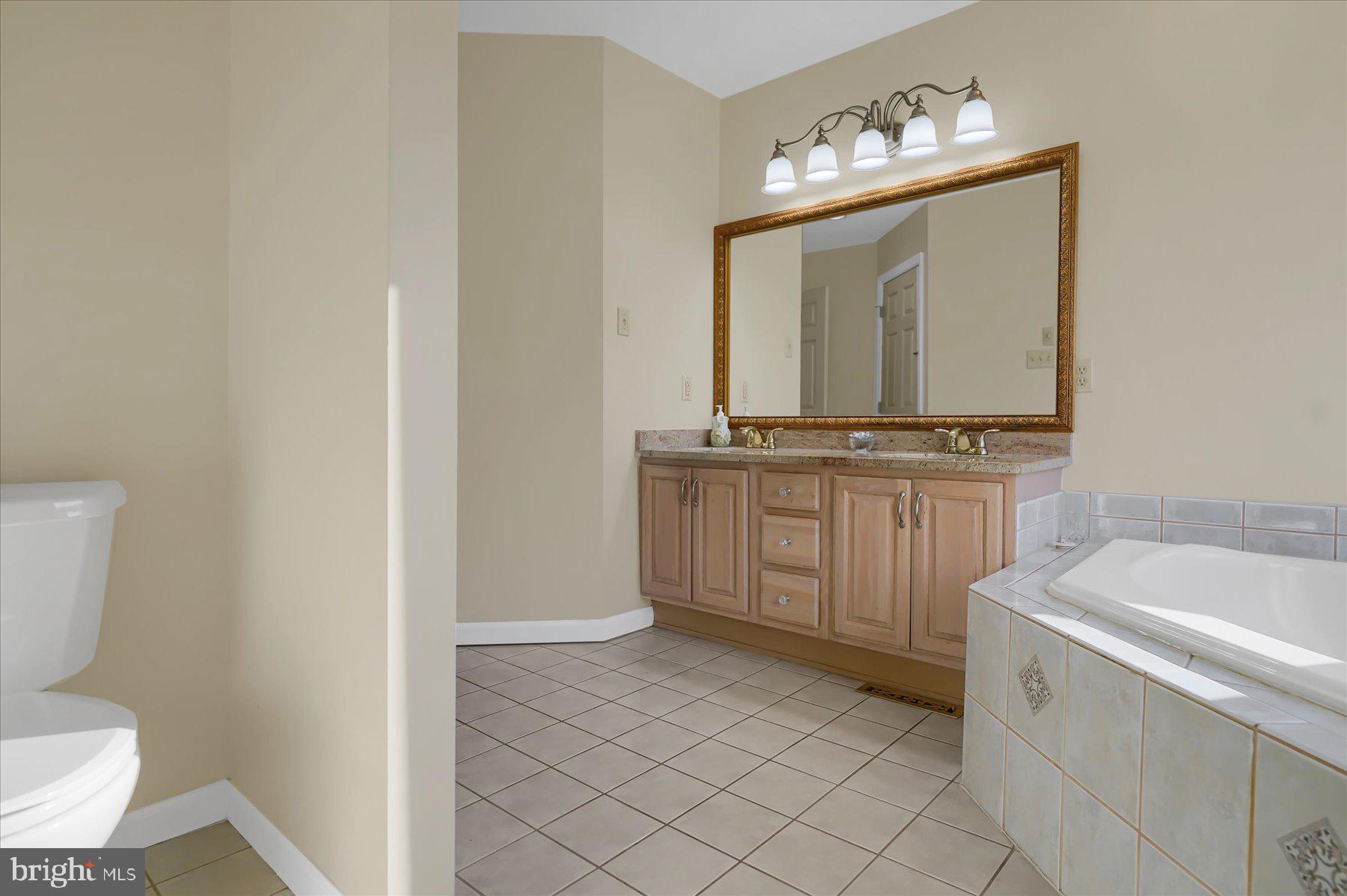 CLOVER HIGHLANDS - Residential
