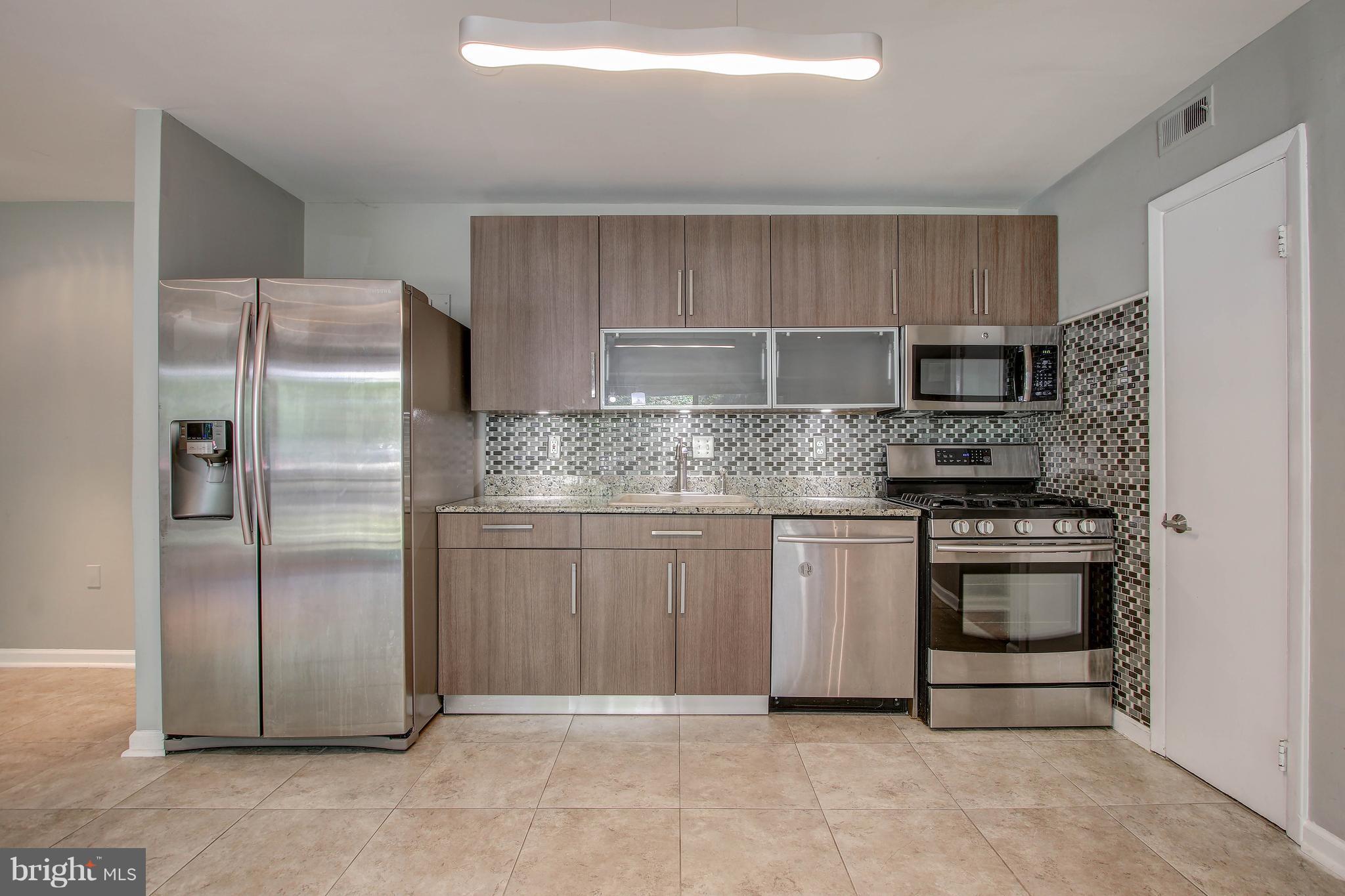BETHESDA PARK - Residential