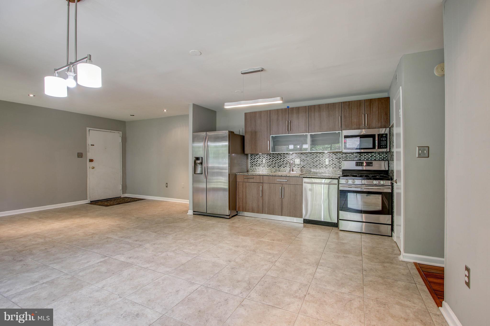 BETHESDA PARK - Residential