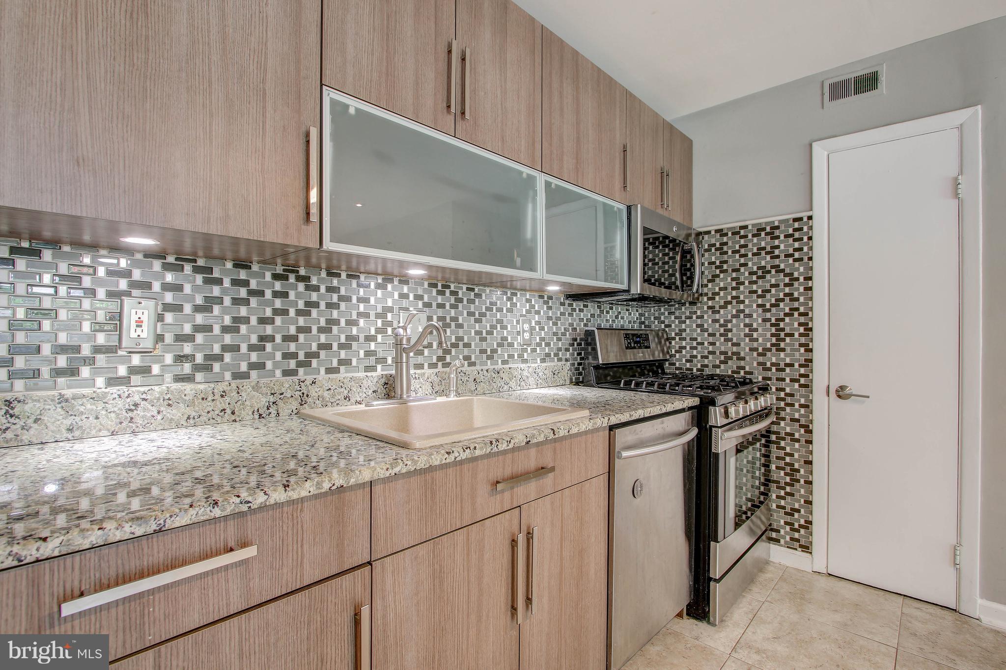 BETHESDA PARK - Residential