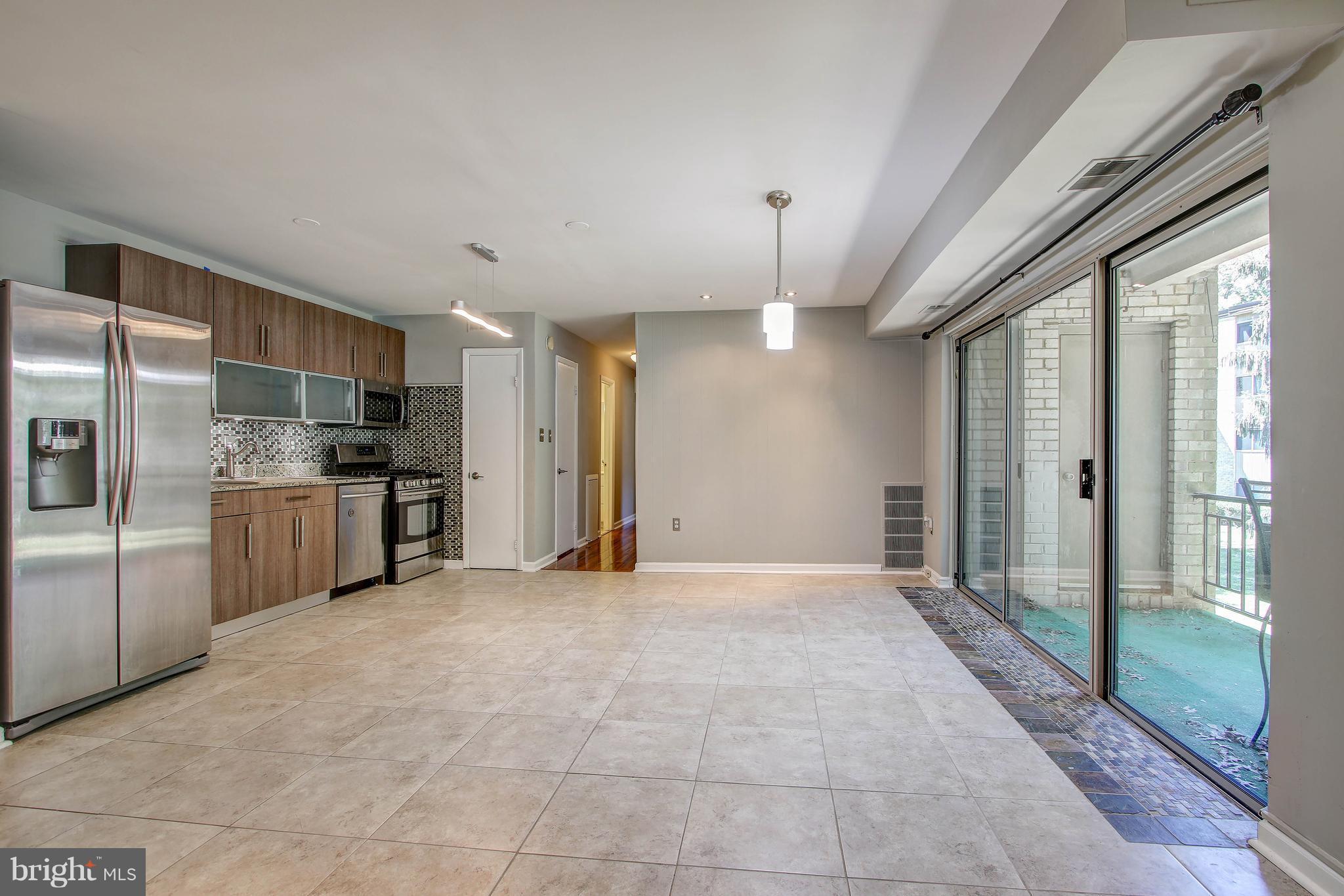BETHESDA PARK - Residential