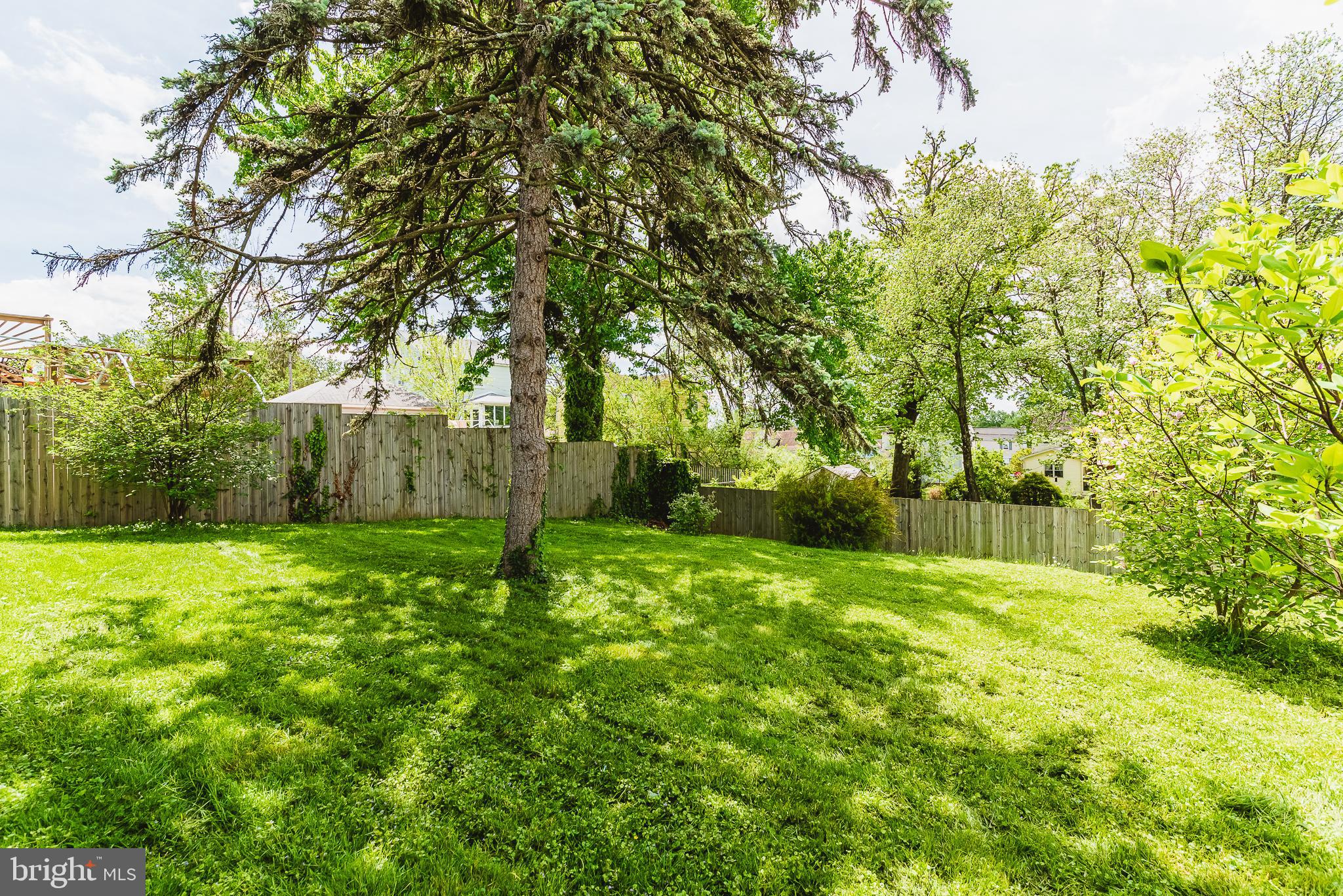 PARKVILLE SUMMIT - Residential
