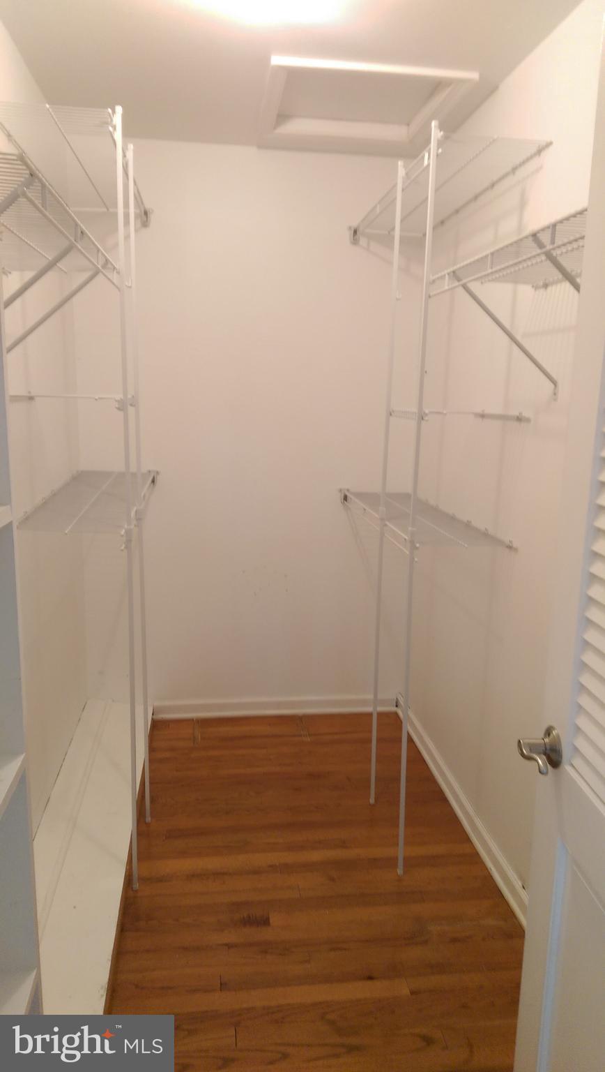 HUNTERS WOODS VILLAGE - Residential Lease