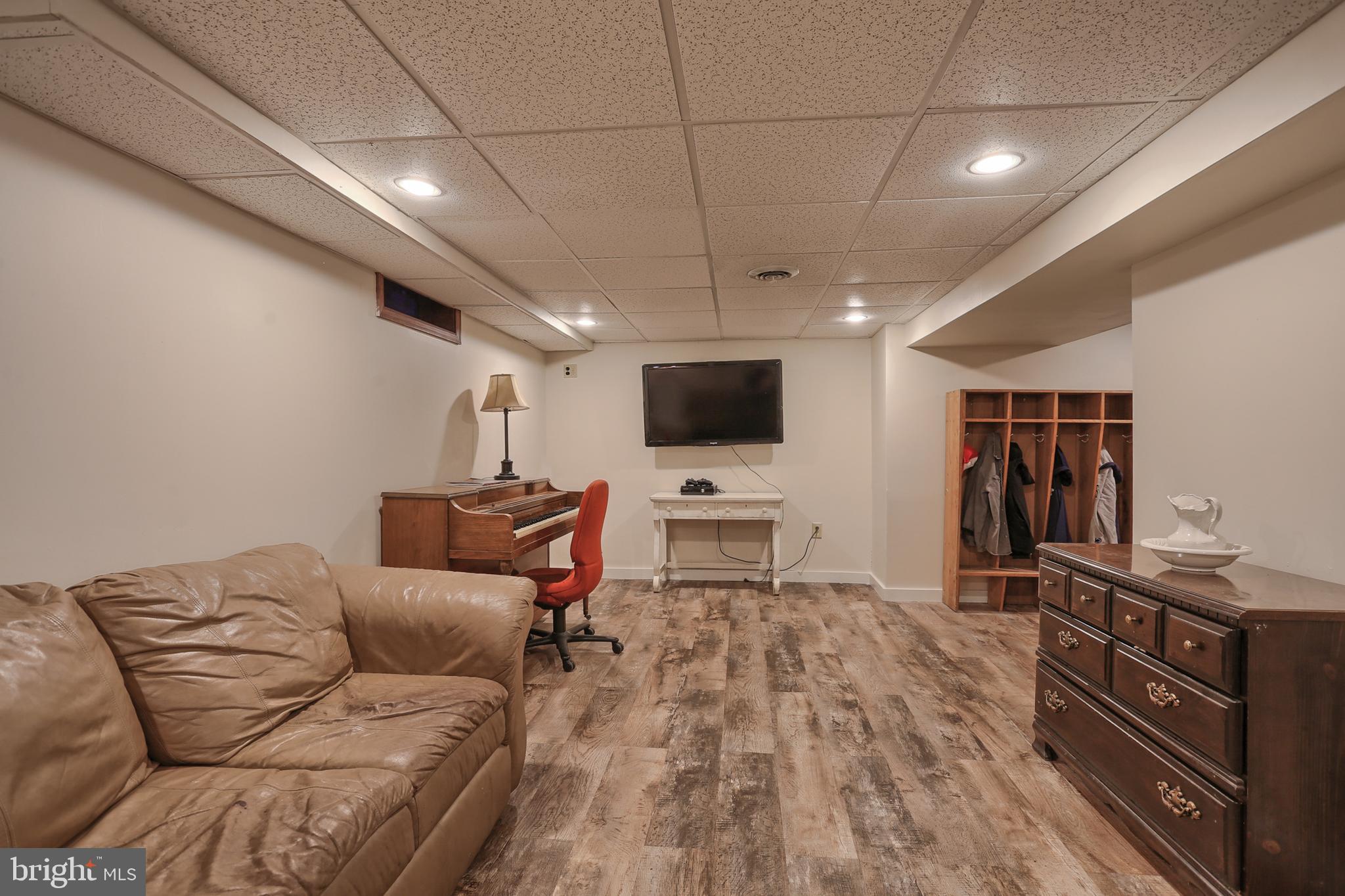 HUMMELSTOWN BOROUGH - Residential