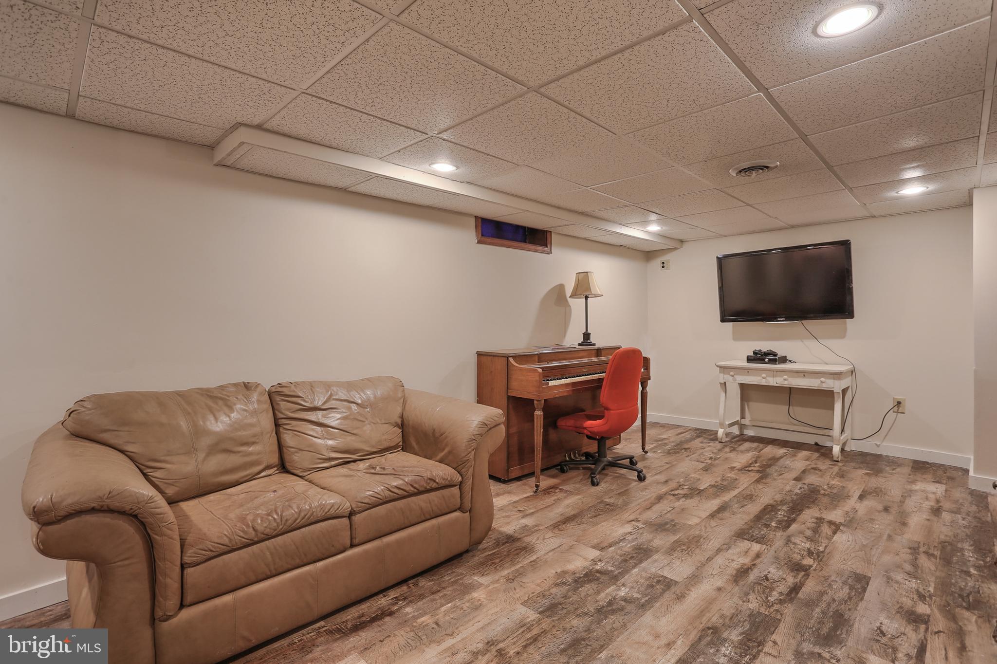HUMMELSTOWN BOROUGH - Residential