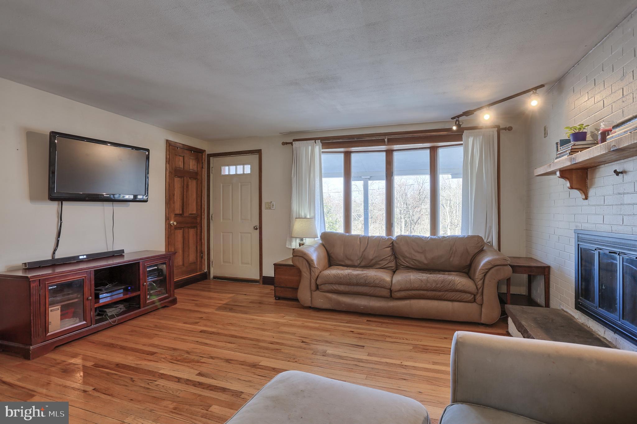 HUMMELSTOWN BOROUGH - Residential