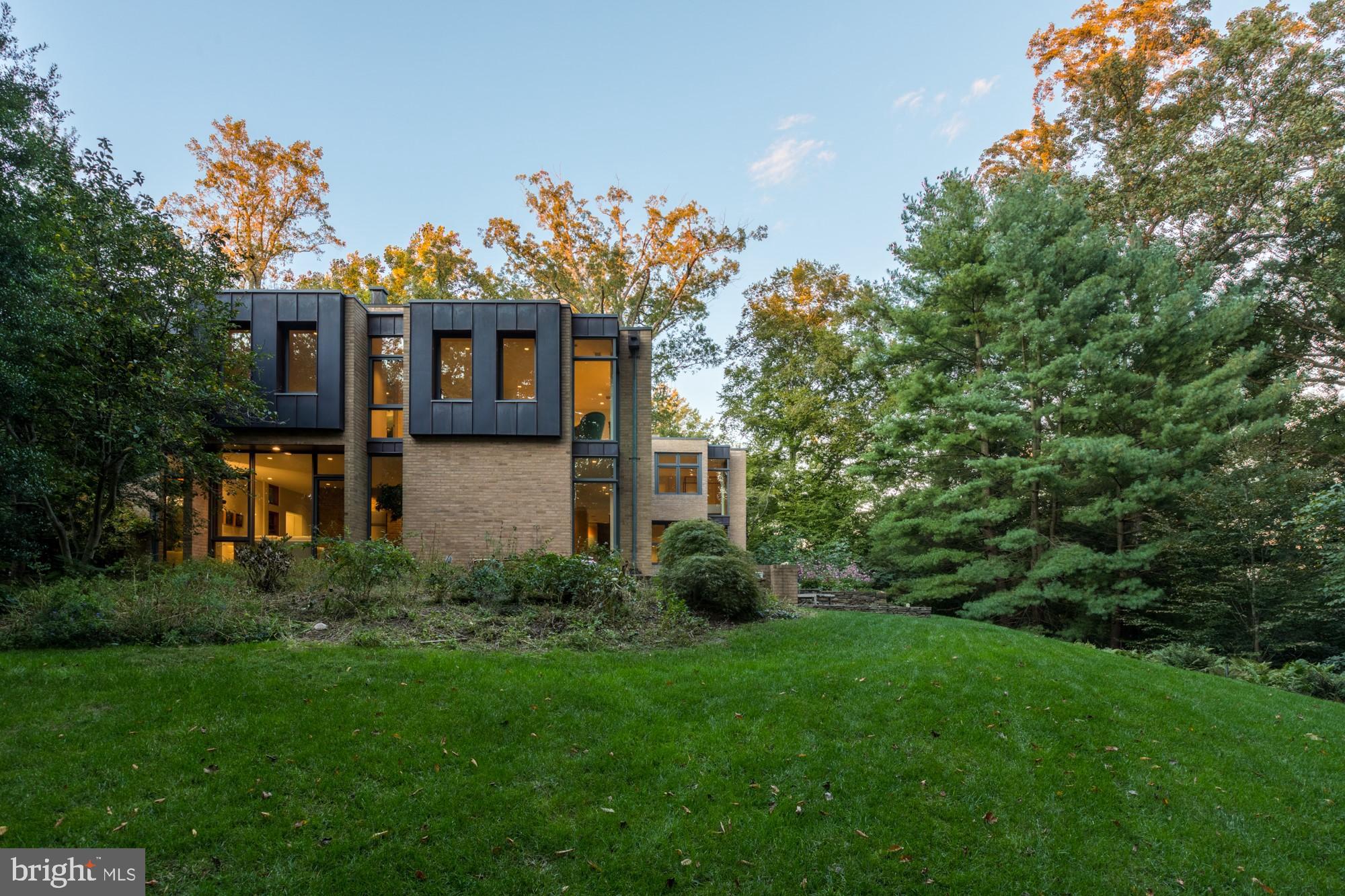 ARLINGWOOD - Residential