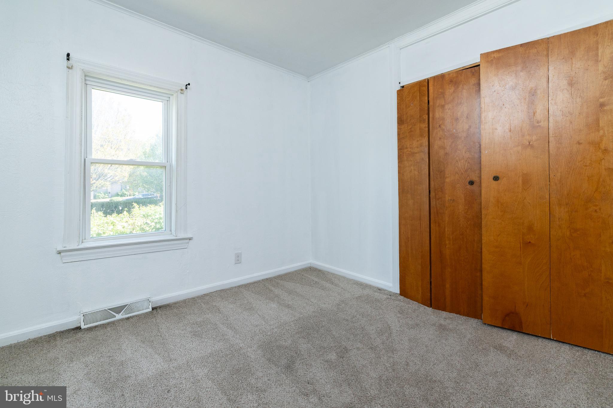 SHANNON HILL - Residential