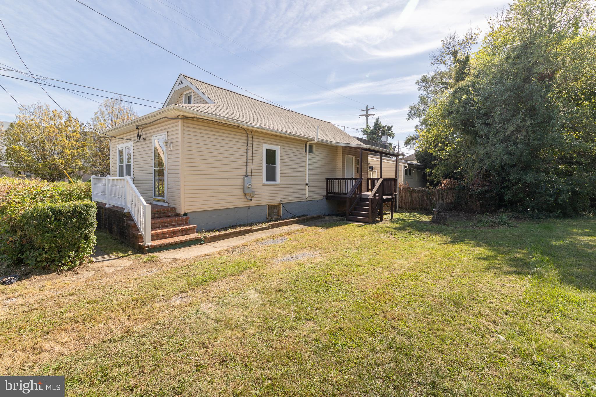 SHANNON HILL - Residential